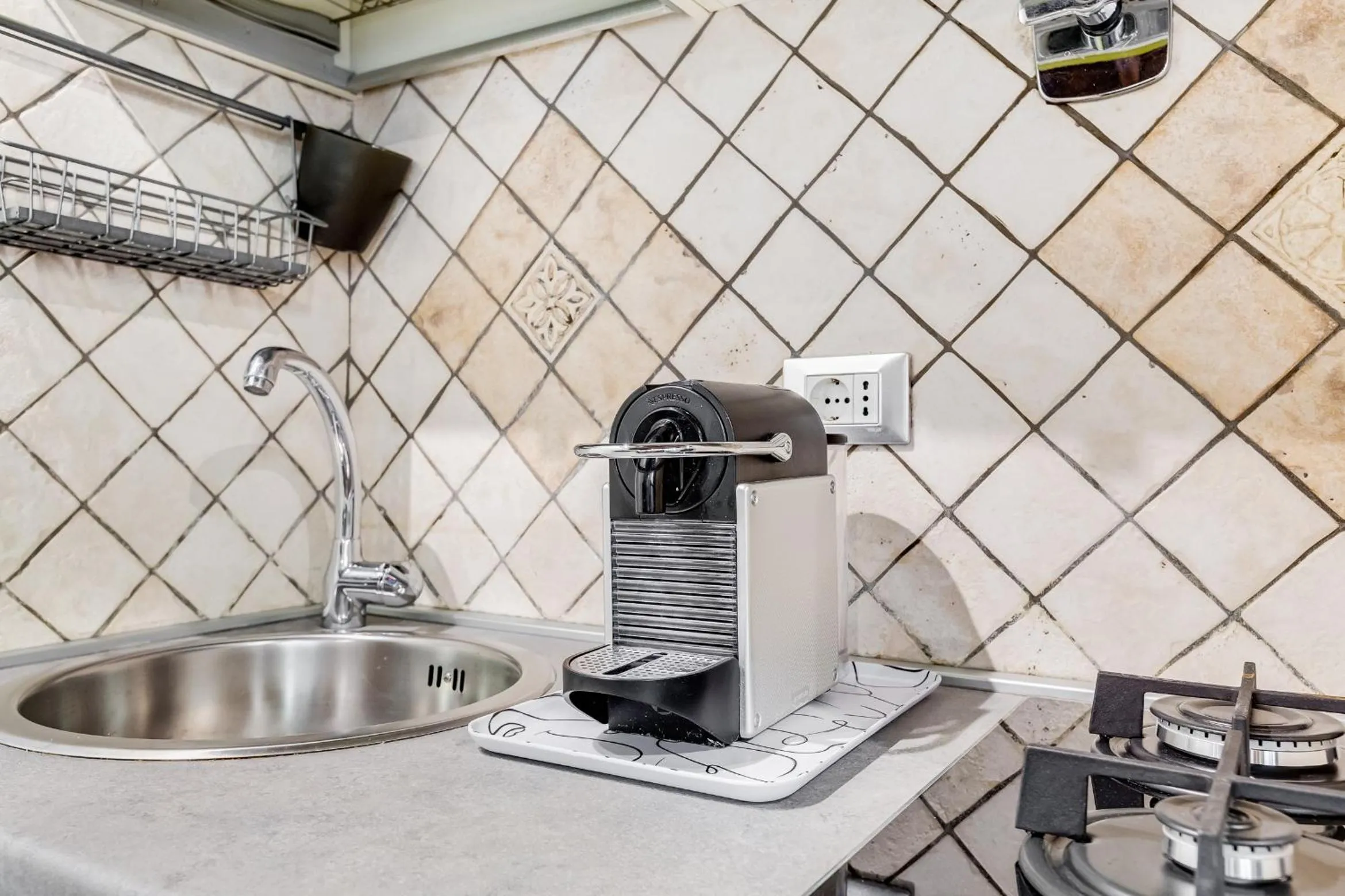 Coffee/tea facilities in Chiavari Apartment