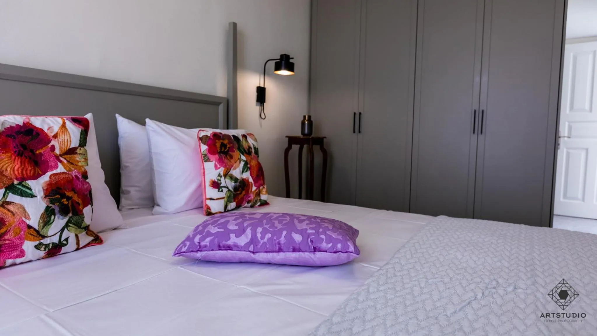 Bedroom, Bed in Lemon Tree House