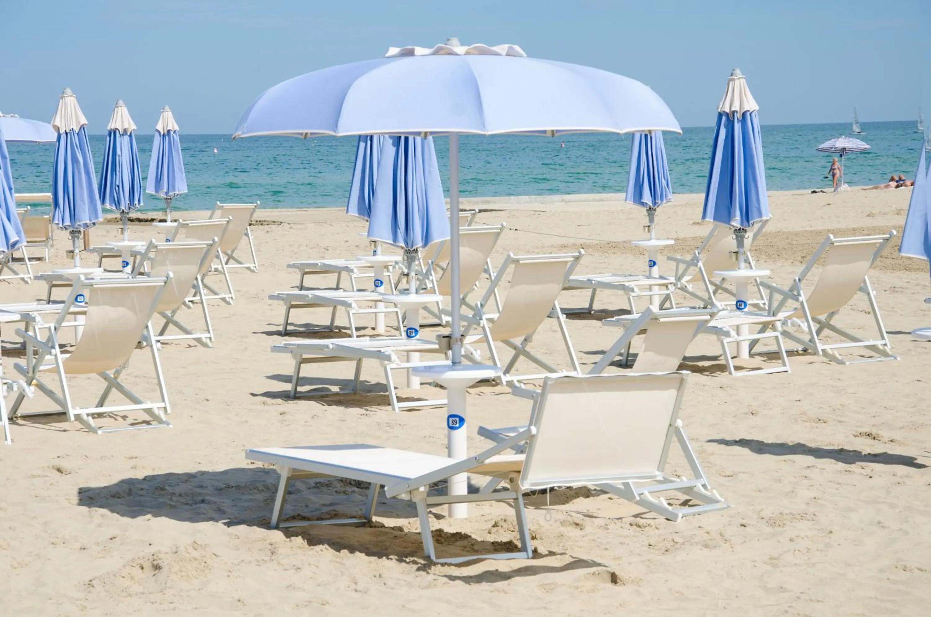 Day in Almaluna Hotel & Resort