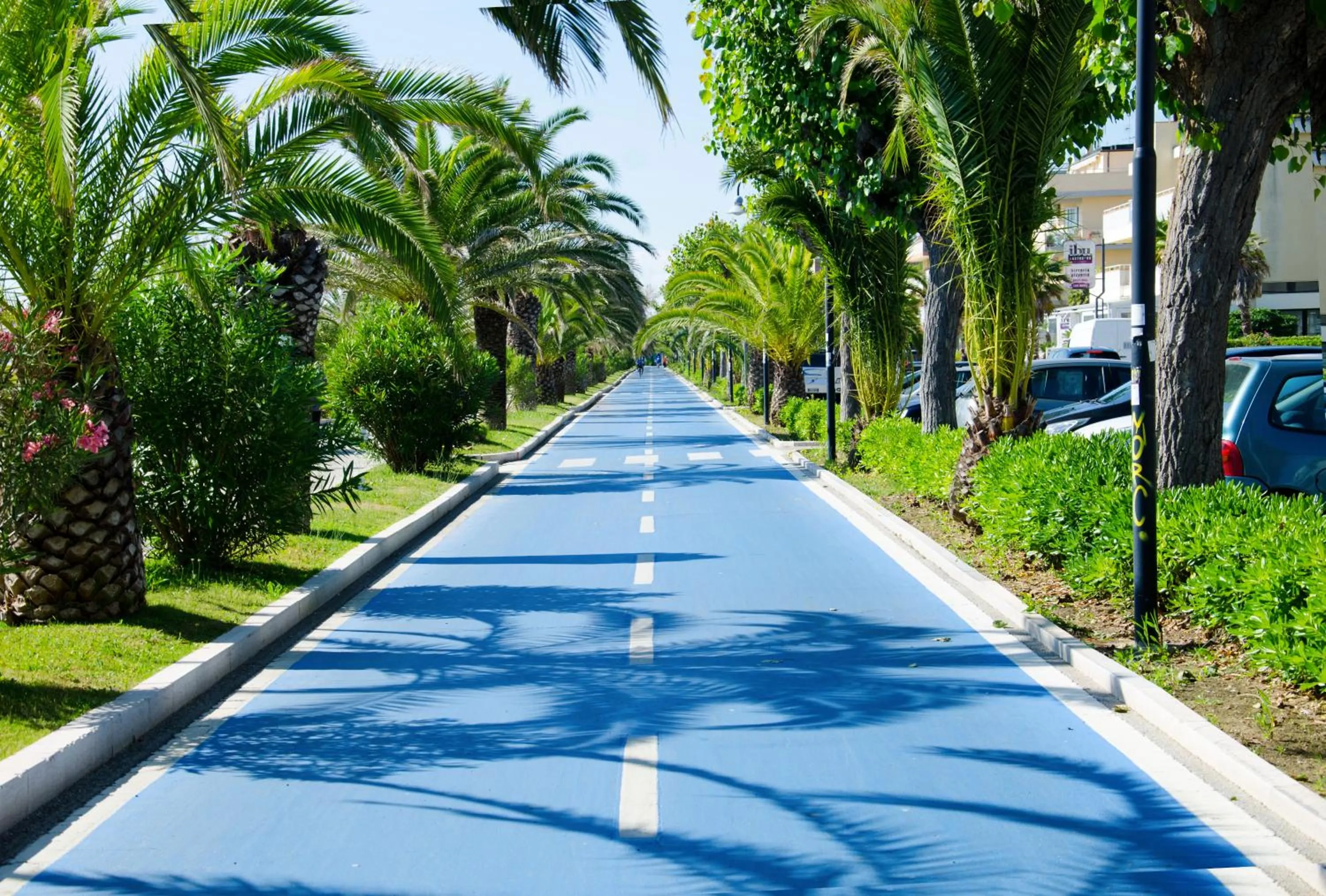 Day in Almaluna Hotel & Resort