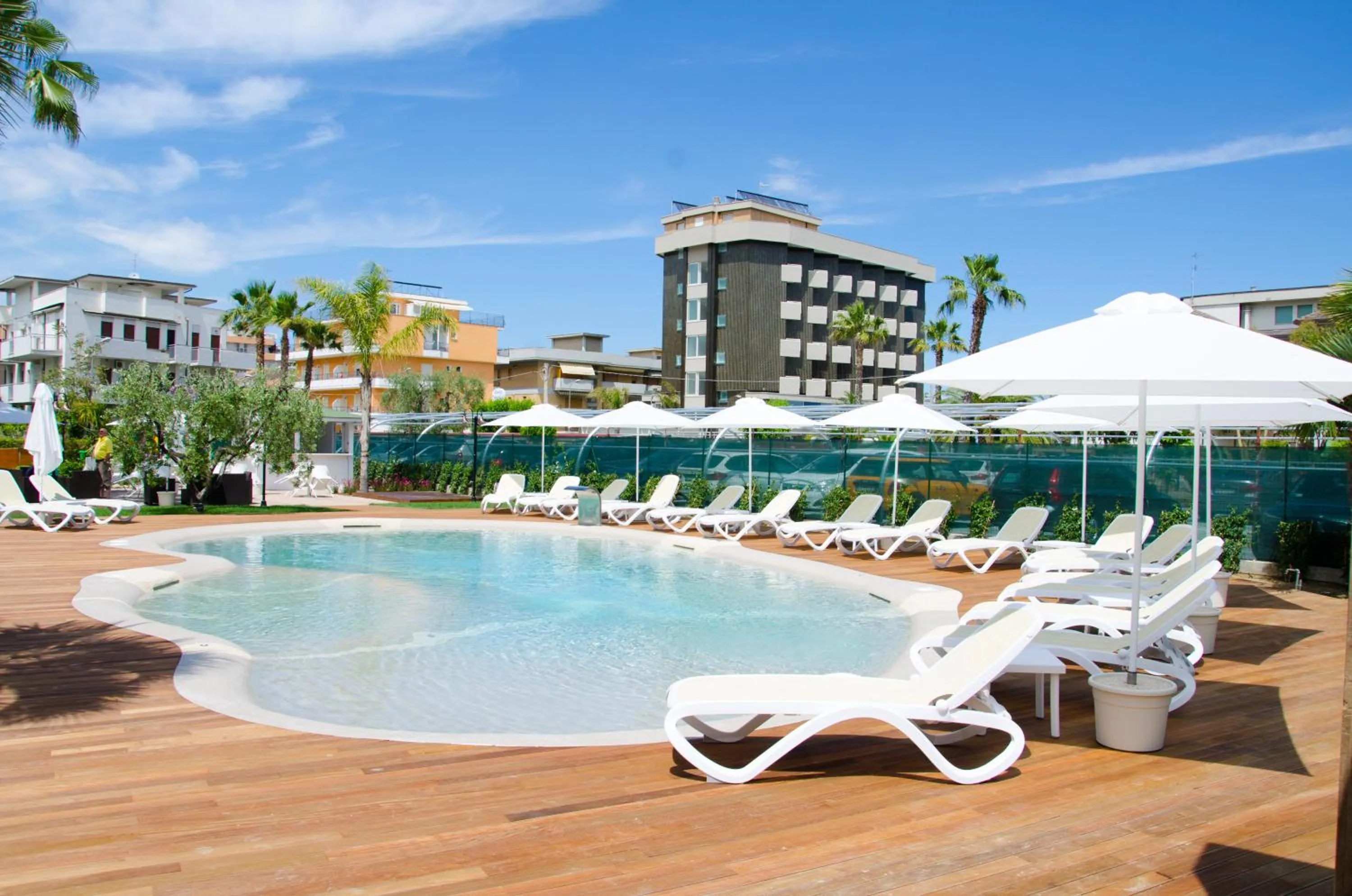 Day in Almaluna Hotel & Resort