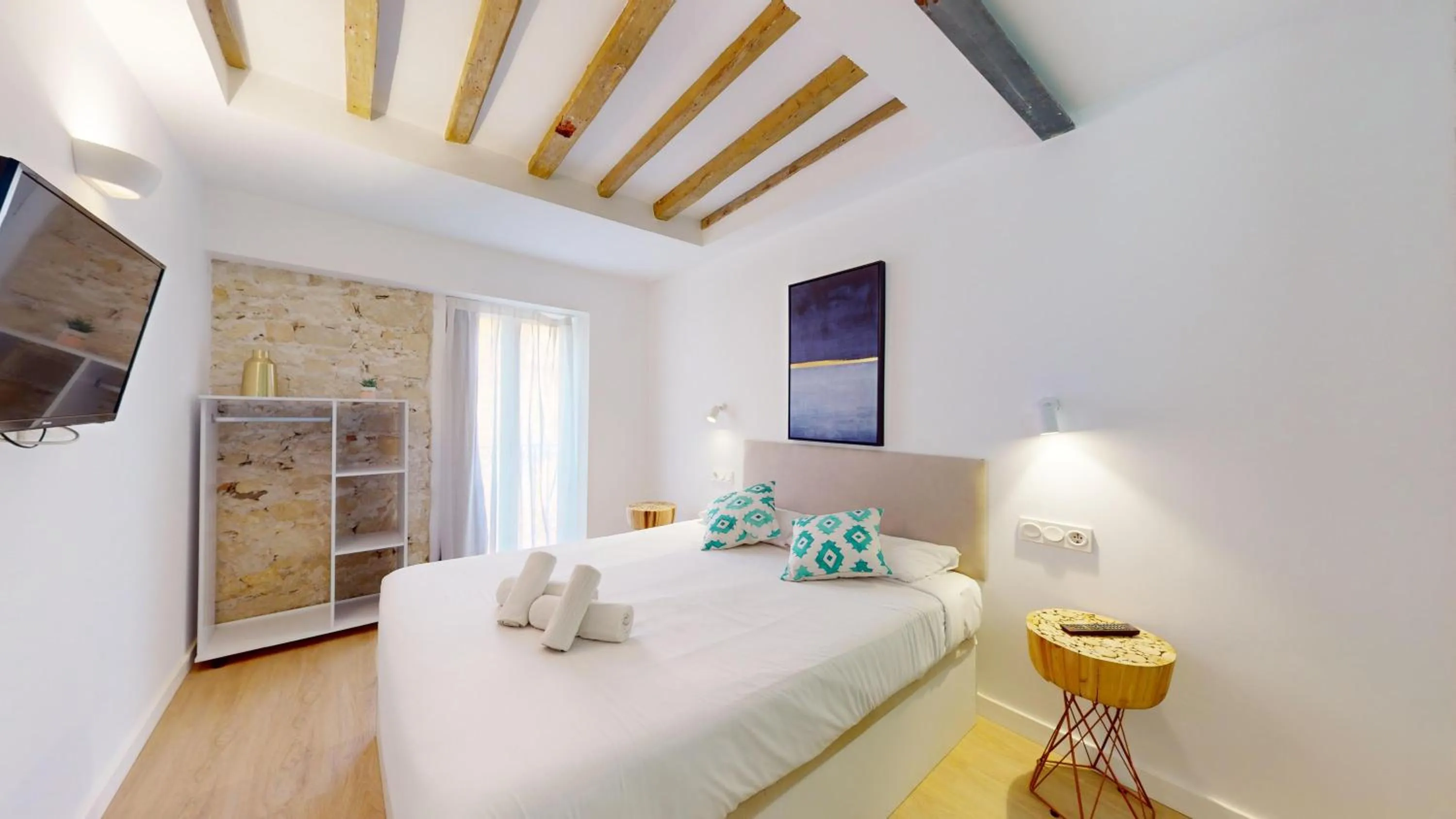 Bedroom, Bed in MyFlats Luxury City Center