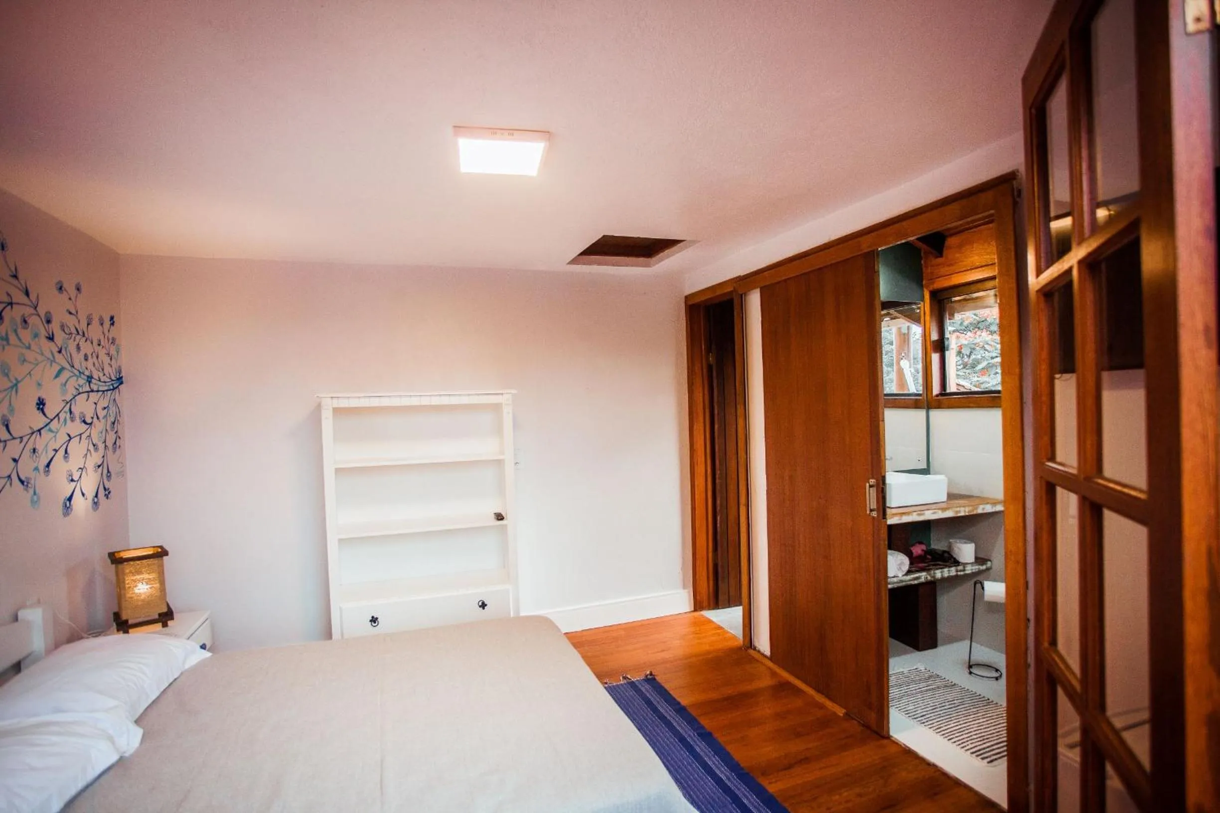 Photo of the whole room, Bed in Pousada Villa Seychelles