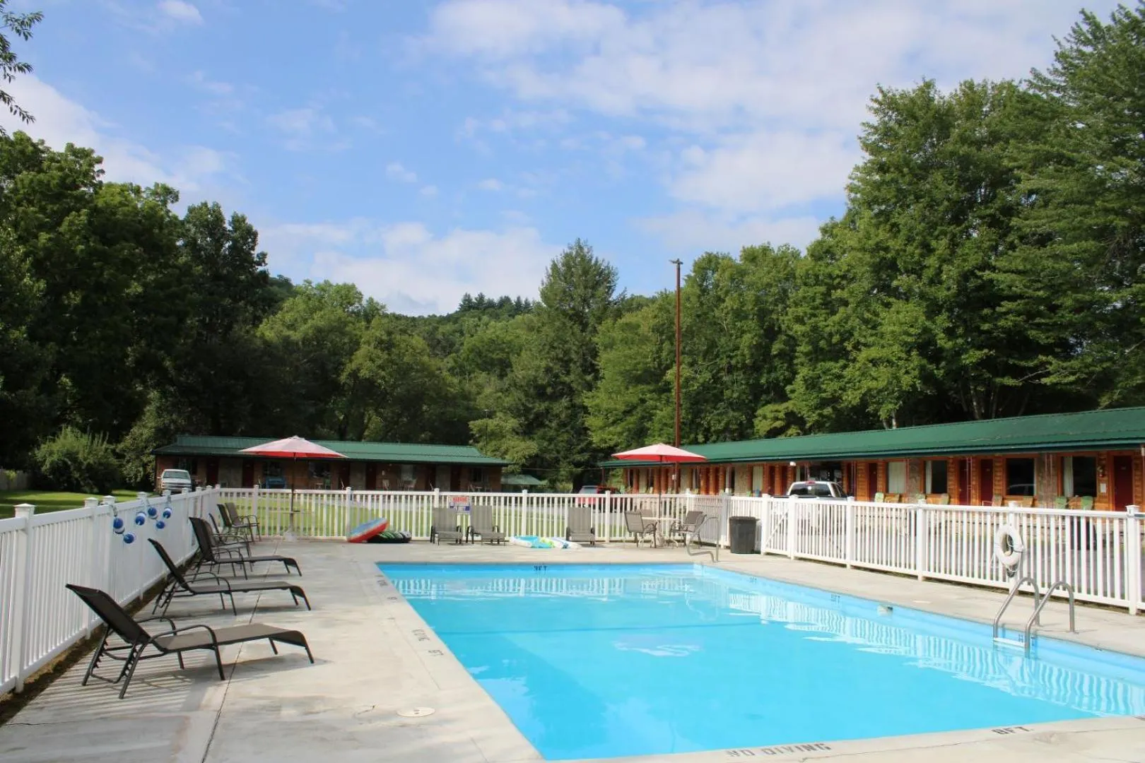 Two Rivers Lodge
