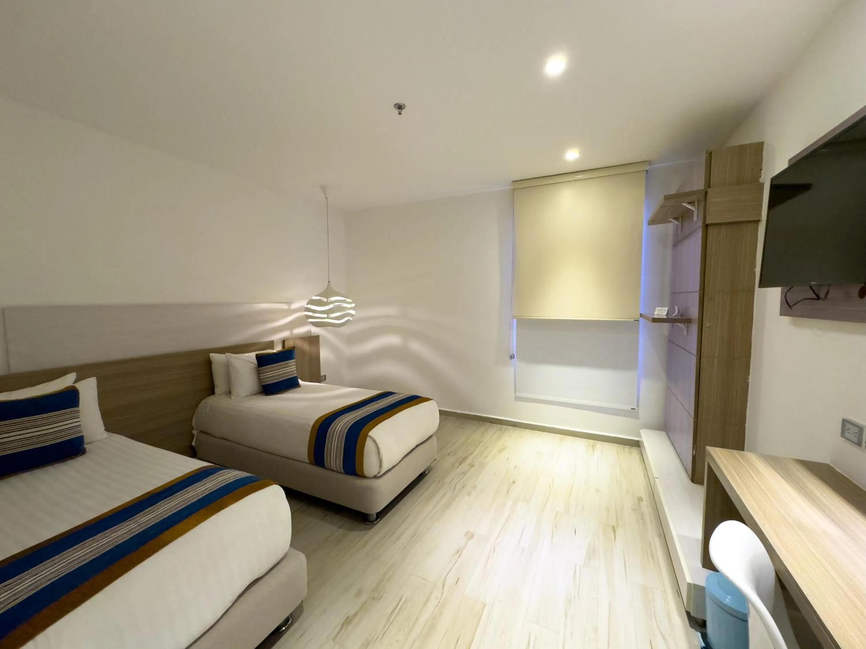 Bedroom, Bed in Hotel Catedral Plaza