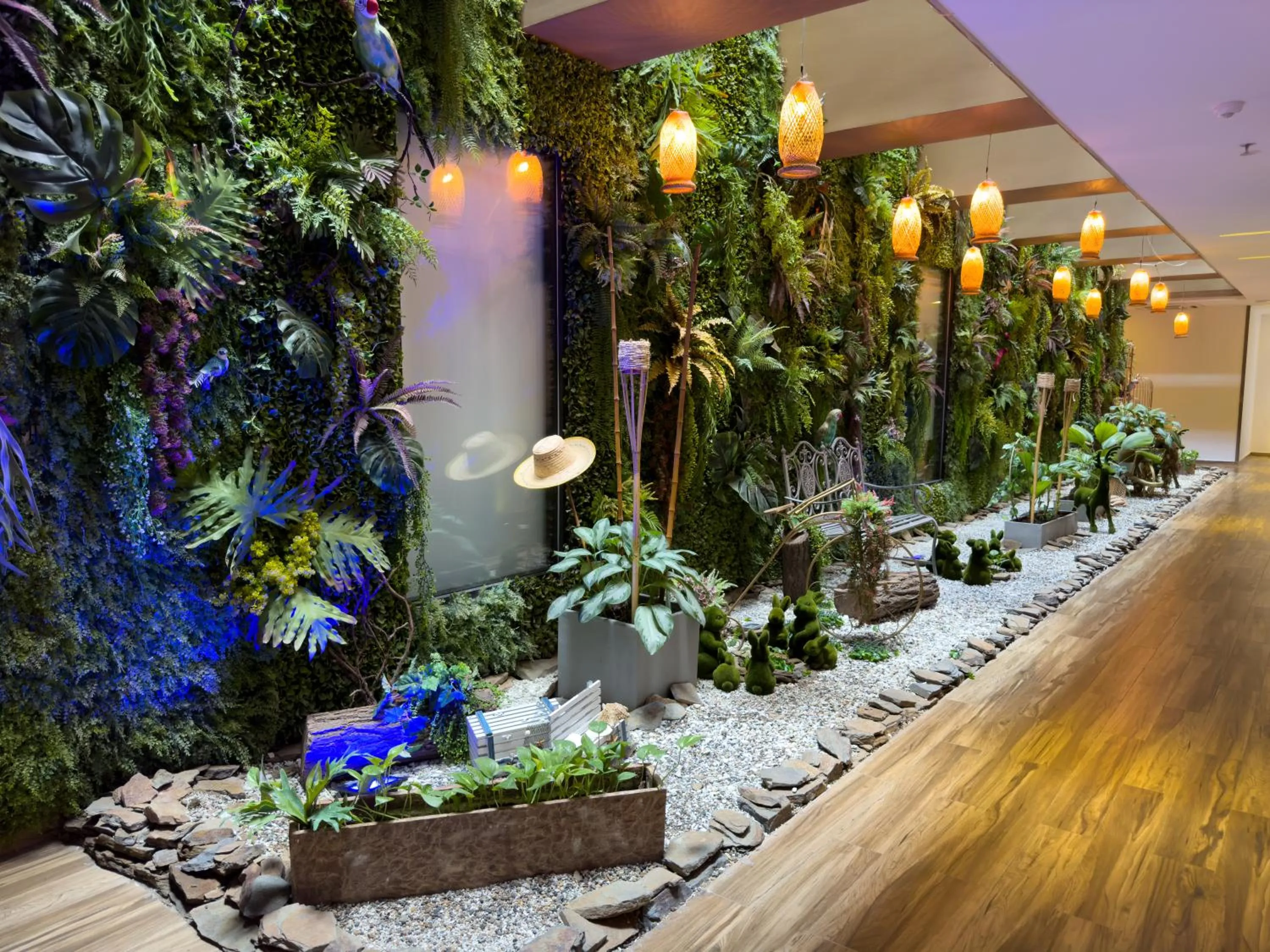 Garden view in Hotel Catedral Plaza