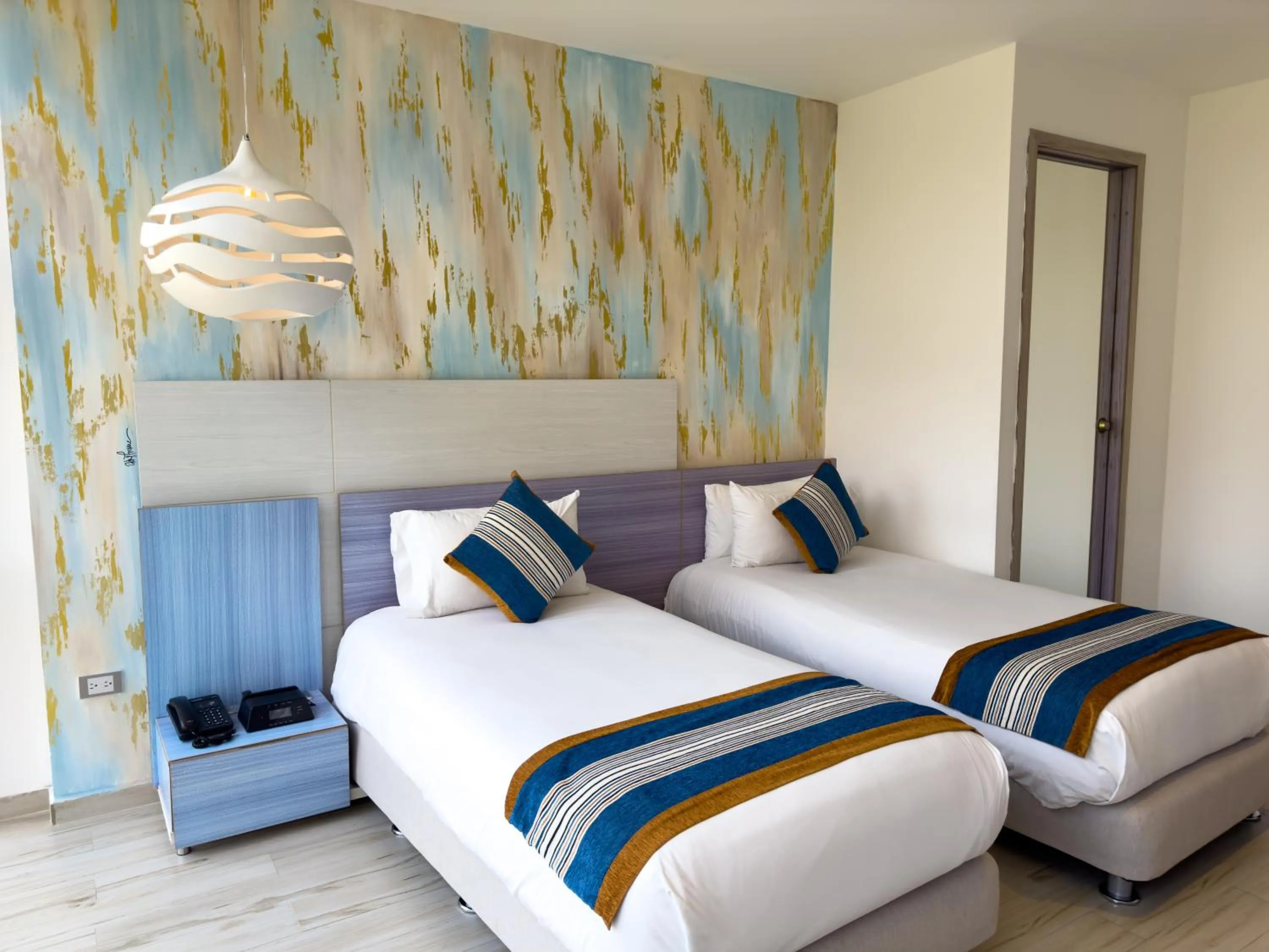 Bed in Hotel Catedral Plaza