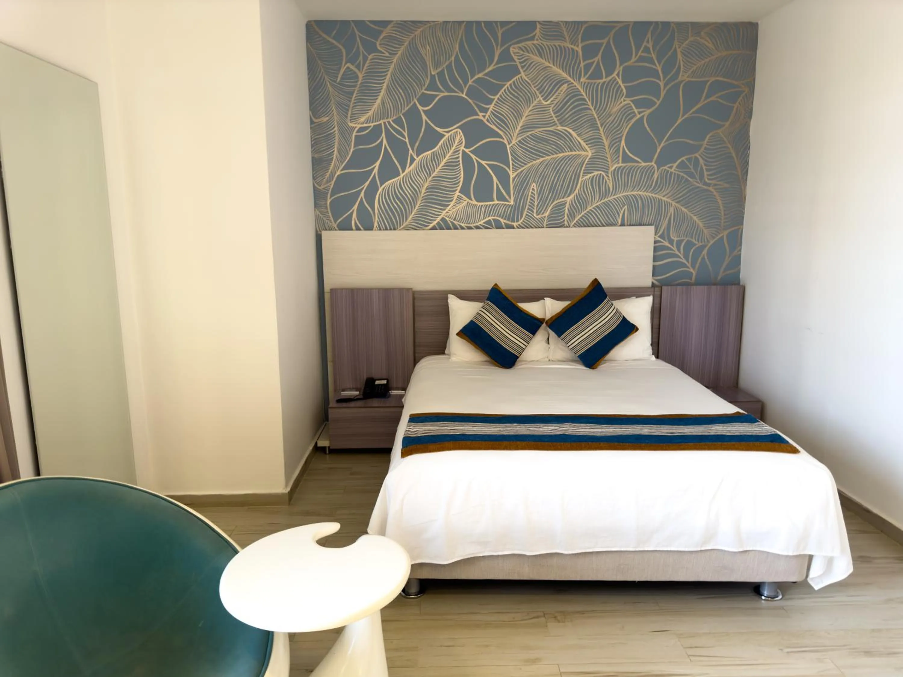 Photo of the whole room, Bed in Hotel Catedral Plaza