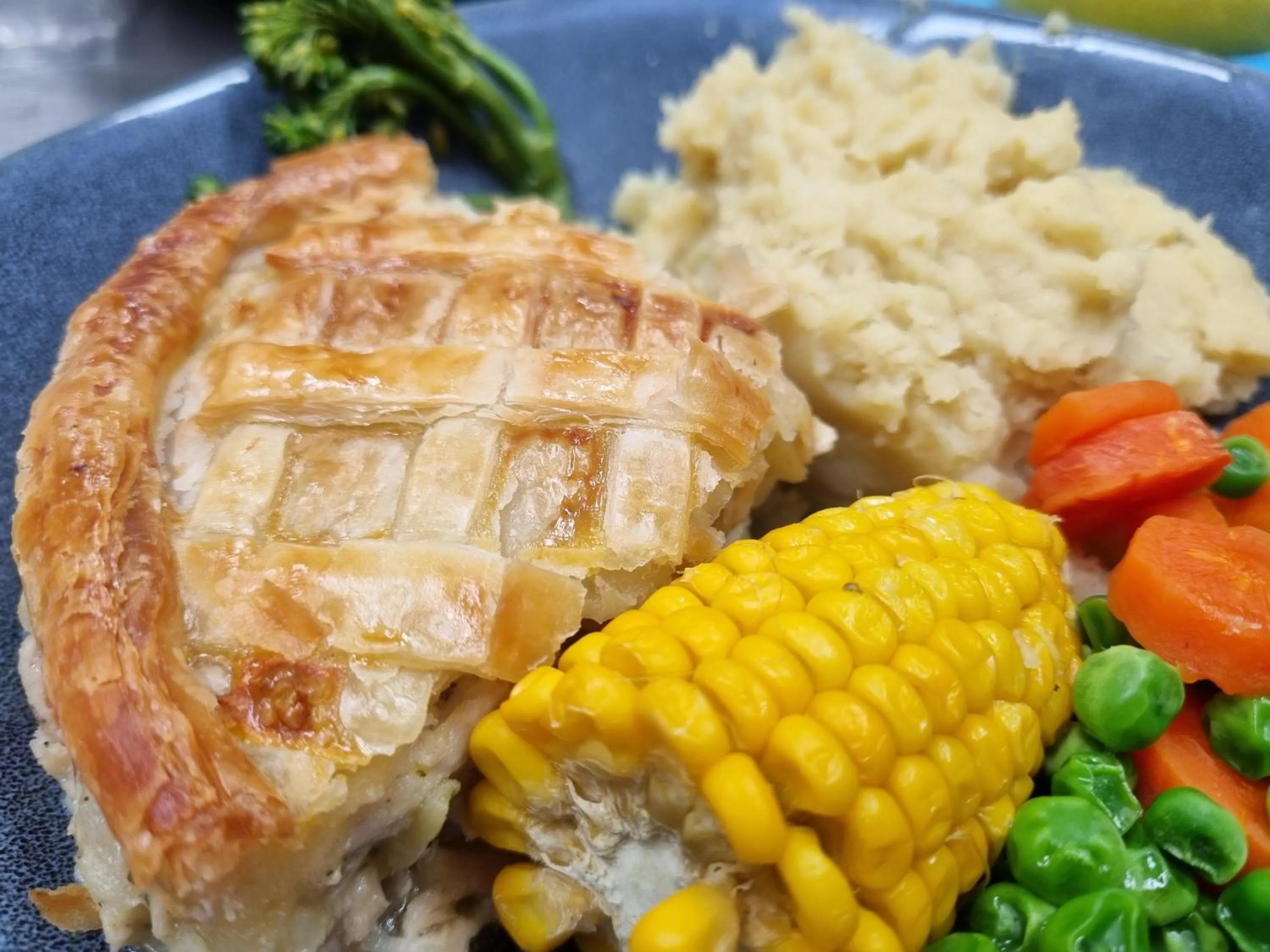 Restaurant/places to eat in Koorawatha Homestead Motel