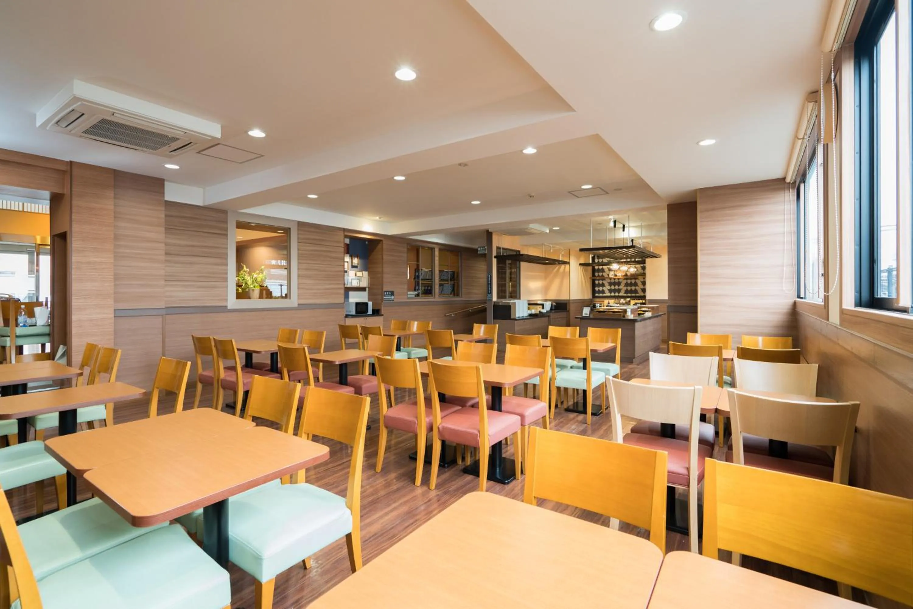 Restaurant/places to eat in Vessel Hotel Kurashiki