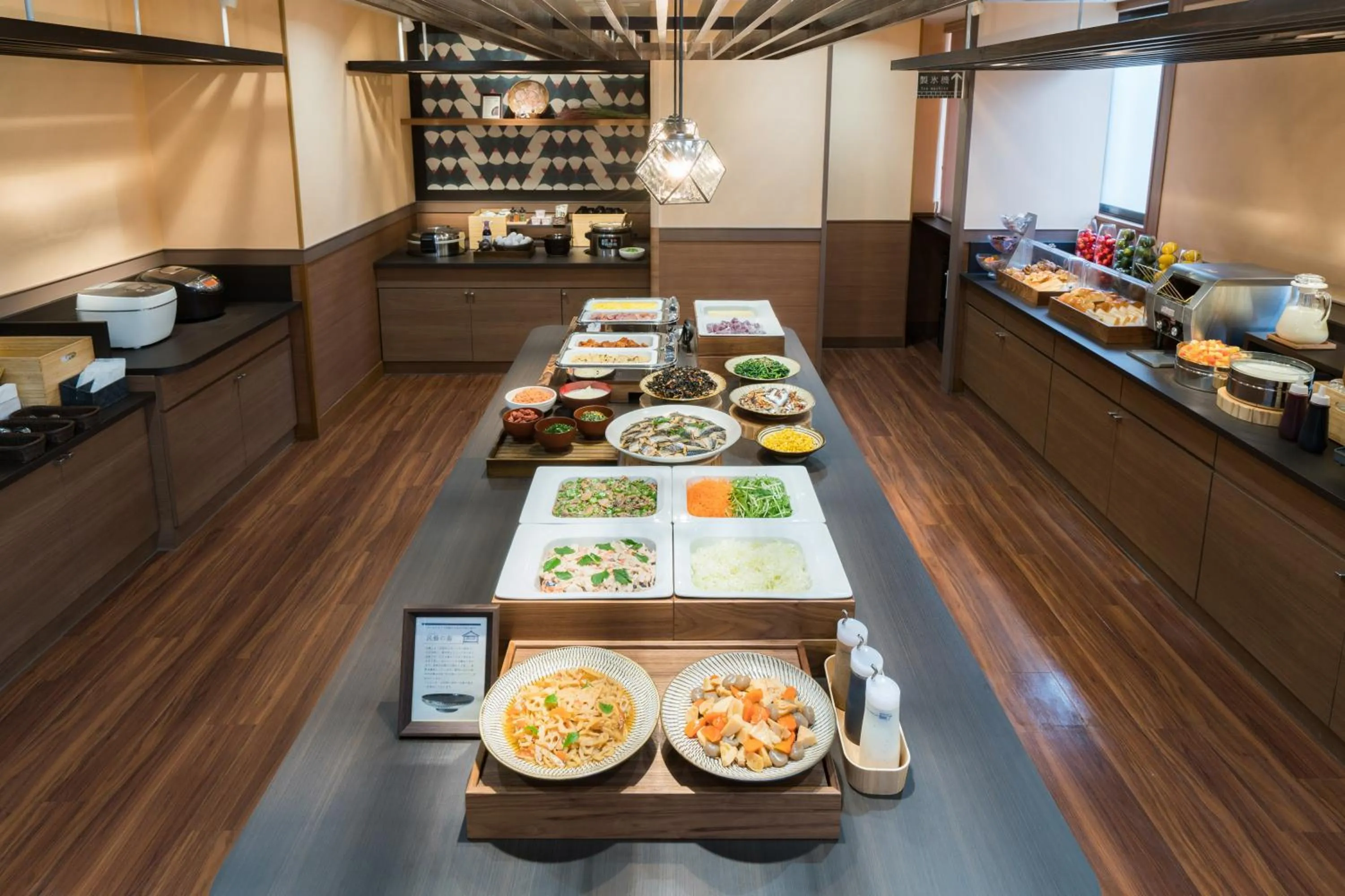 Restaurant/places to eat in Vessel Hotel Kurashiki