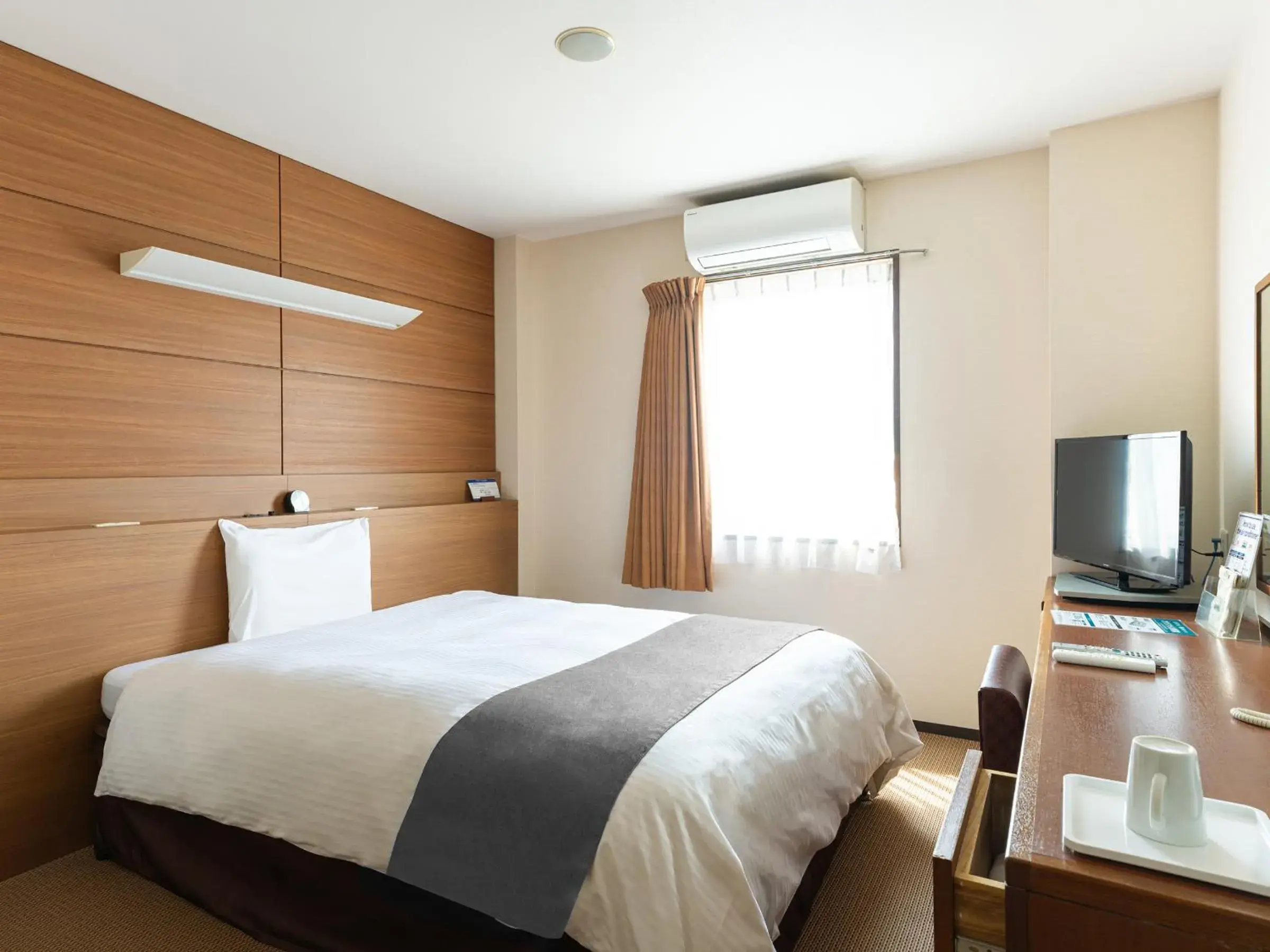 Double Room - single occupancy - Non-Smoking in Vessel Hotel Higashi Hiroshima Double Room - single occupancy - Non-Smoking in Vessel Hotel Higashi Hiroshima