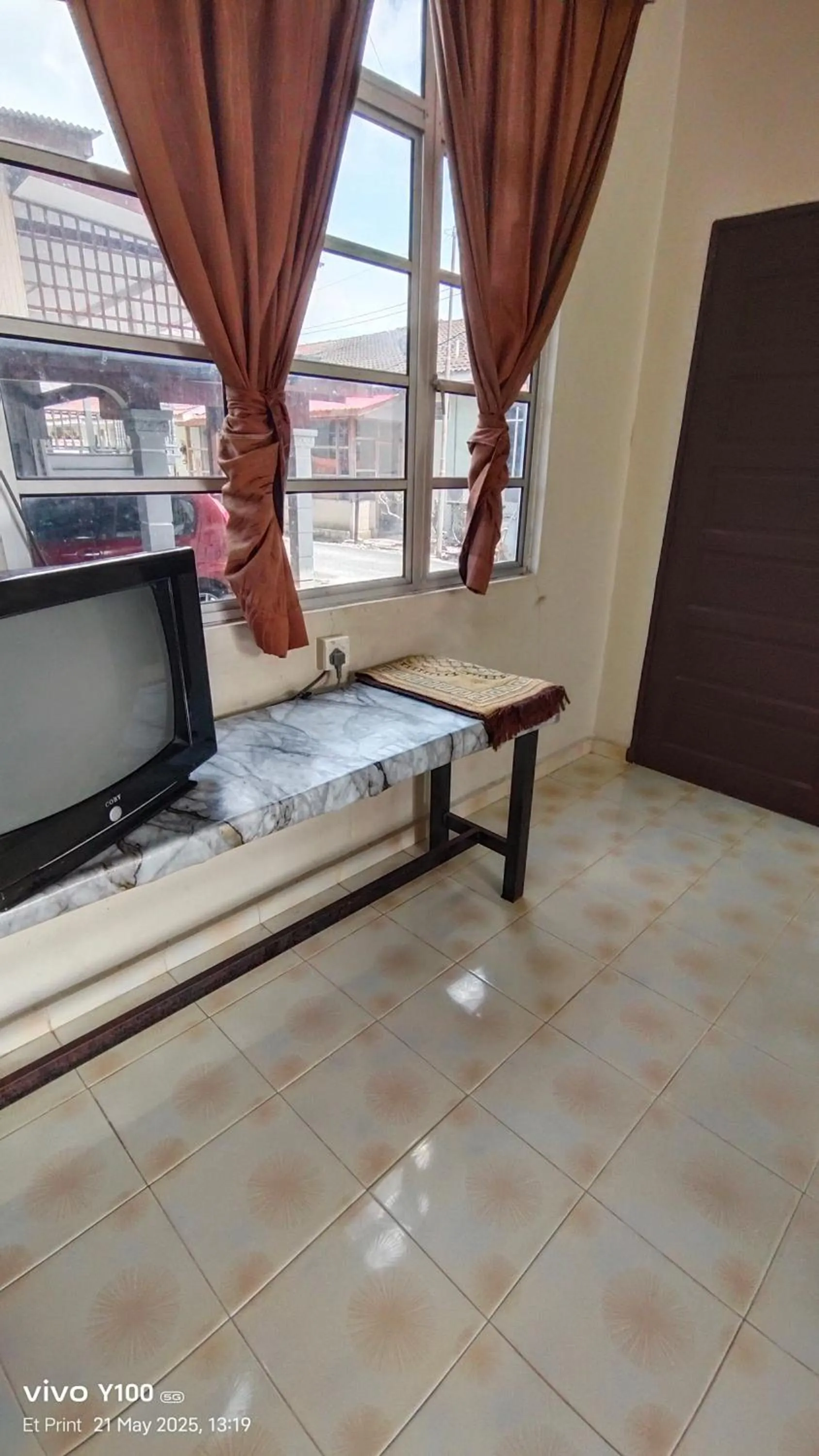 Bed in Villa D'Doa Maju
