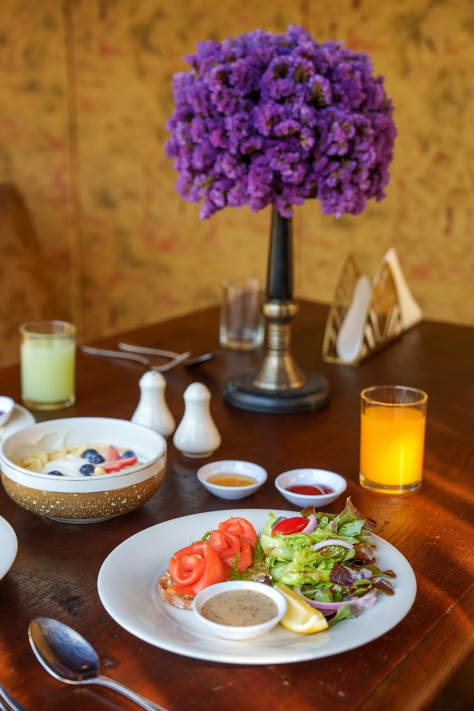 Breakfast in Metropole, Bangkok, a Tribute Portfolio Hotel by Marriott