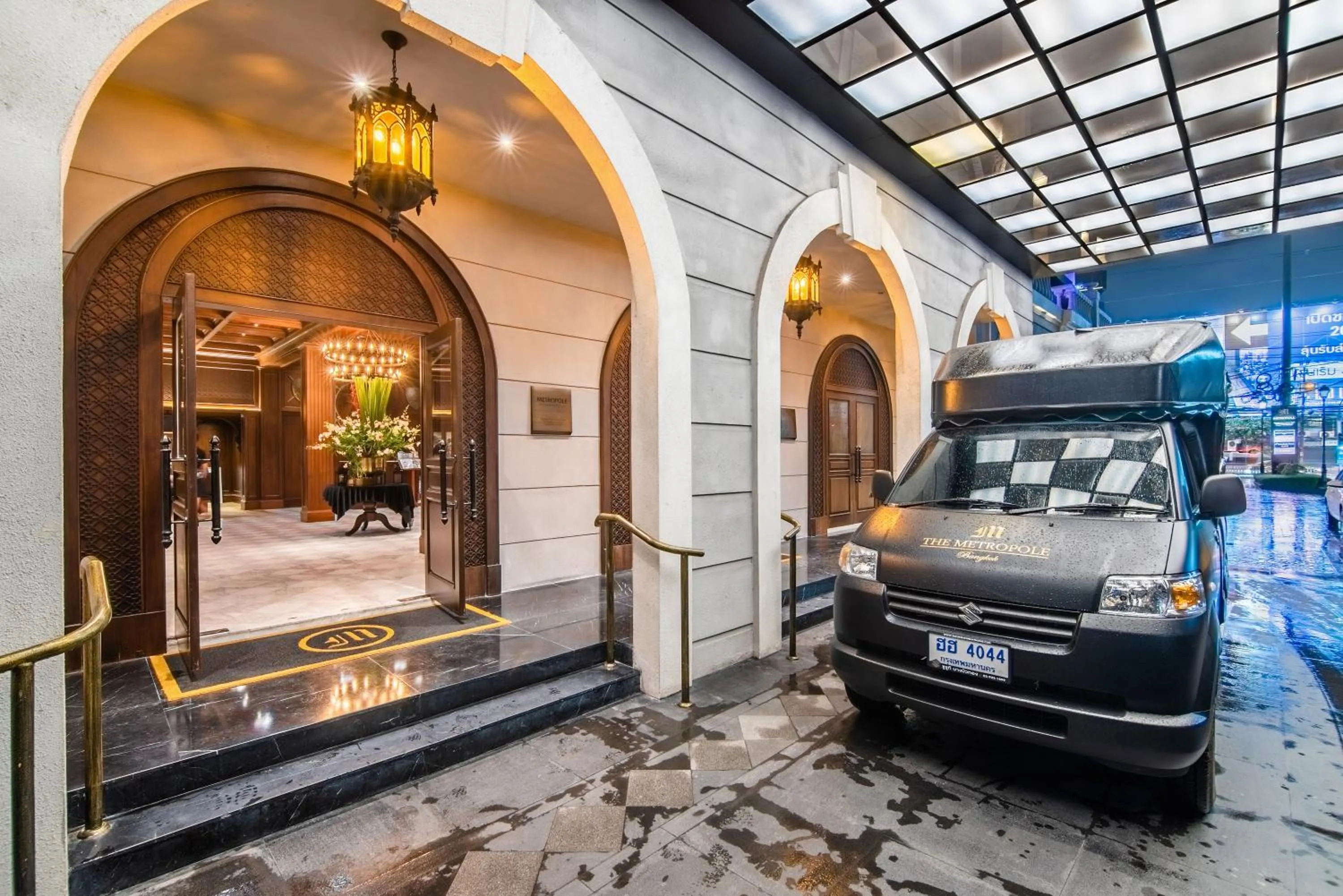 Facade/entrance in Metropole, Bangkok, a Tribute Portfolio Hotel