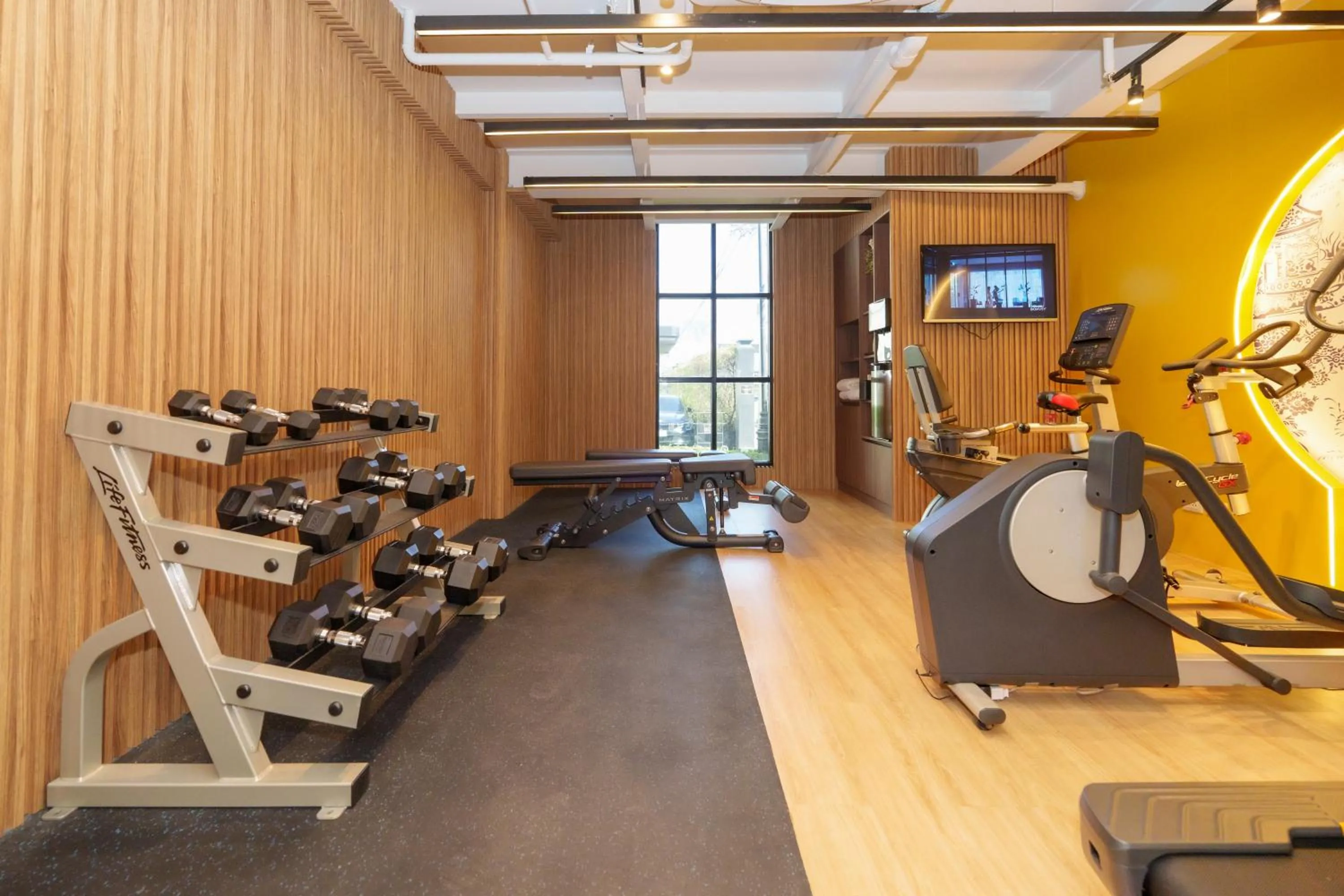 Fitness centre/facilities in Metropole, Bangkok, a Tribute Portfolio Hotel by Marriott