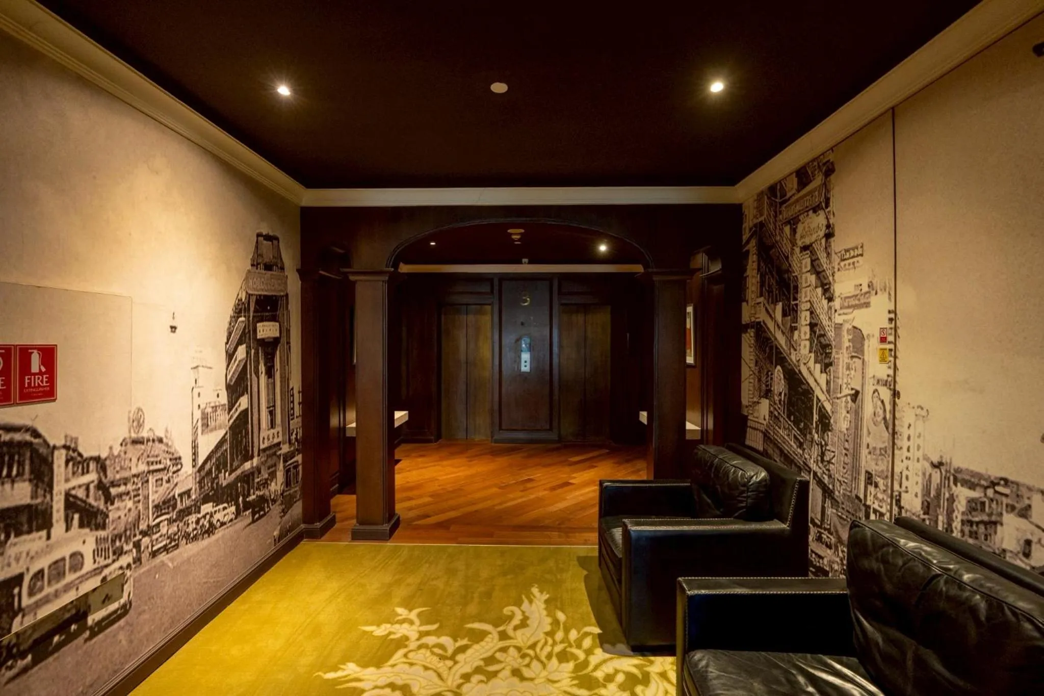 elevator in Metropole, Bangkok, a Tribute Portfolio Hotel by Marriott