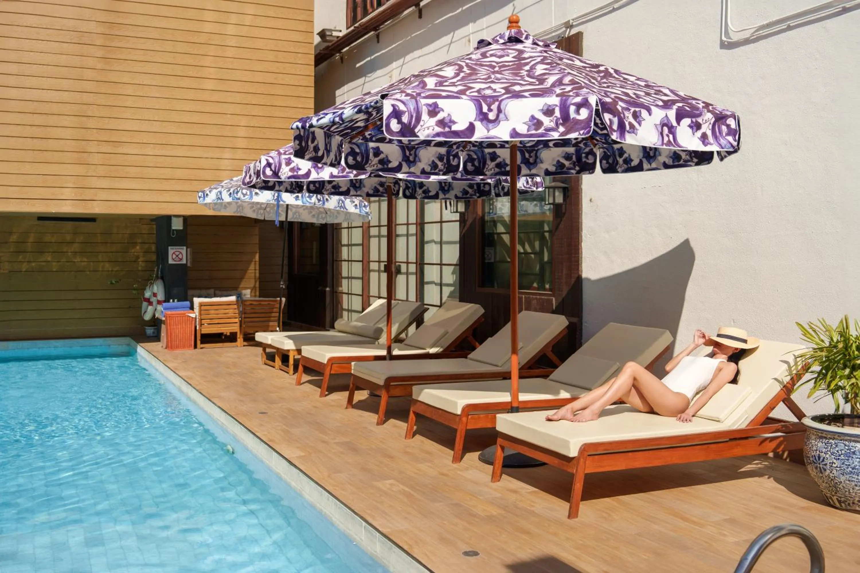 Day in Metropole, Bangkok, a Tribute Portfolio Hotel by Marriott