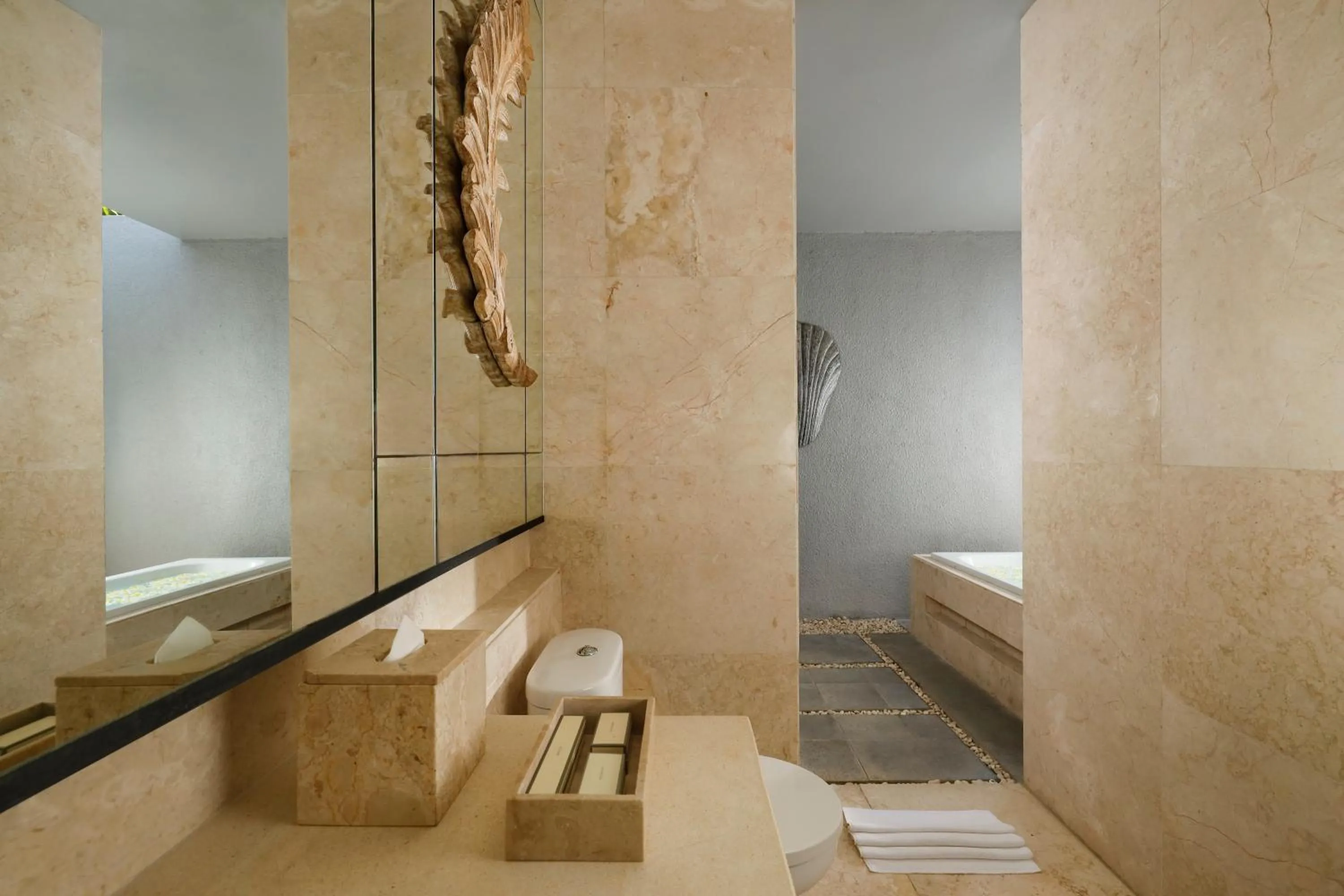 Bathroom in Vinila Villas by Nakula