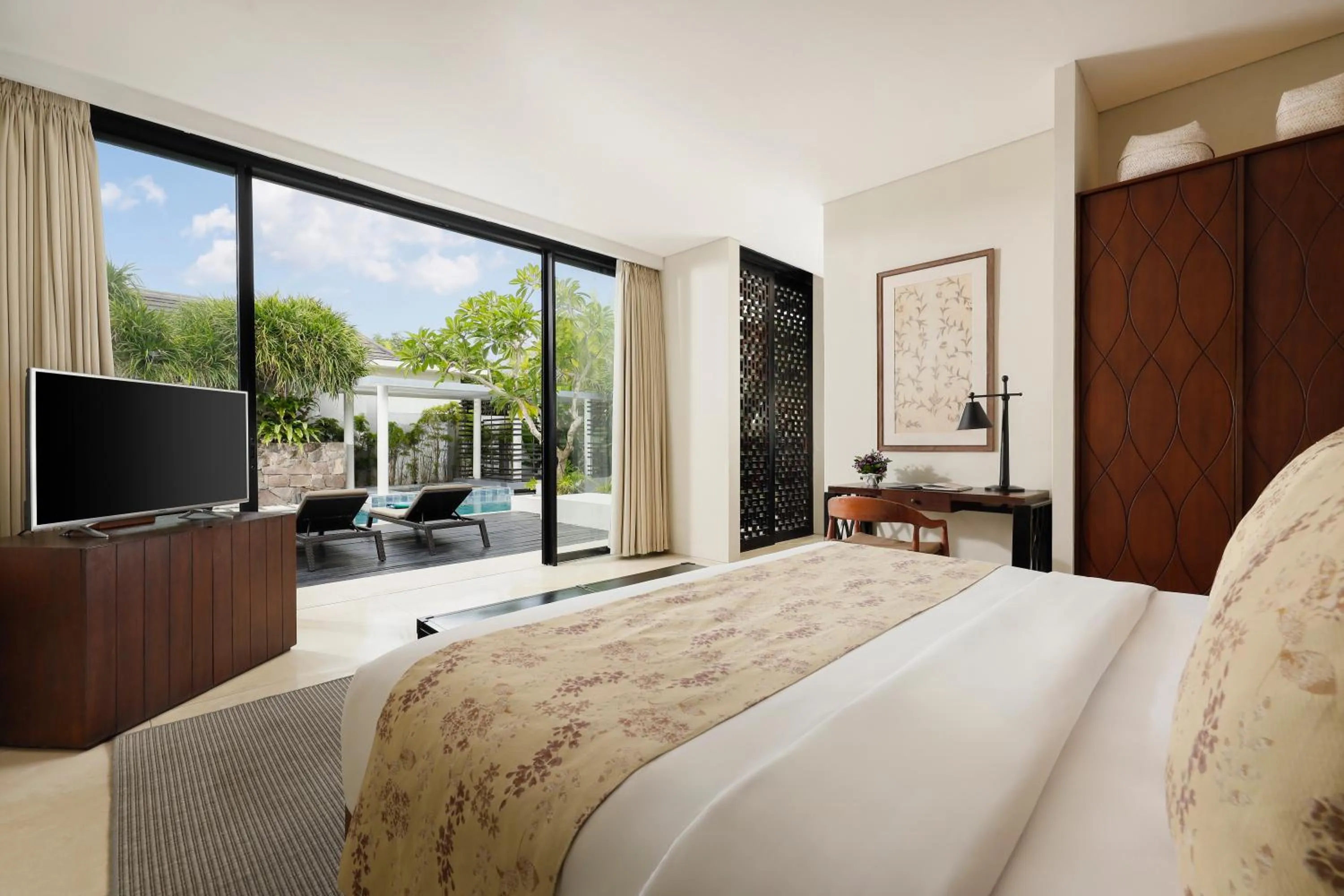 Bedroom, Bed in Vinila Villas by Nakula