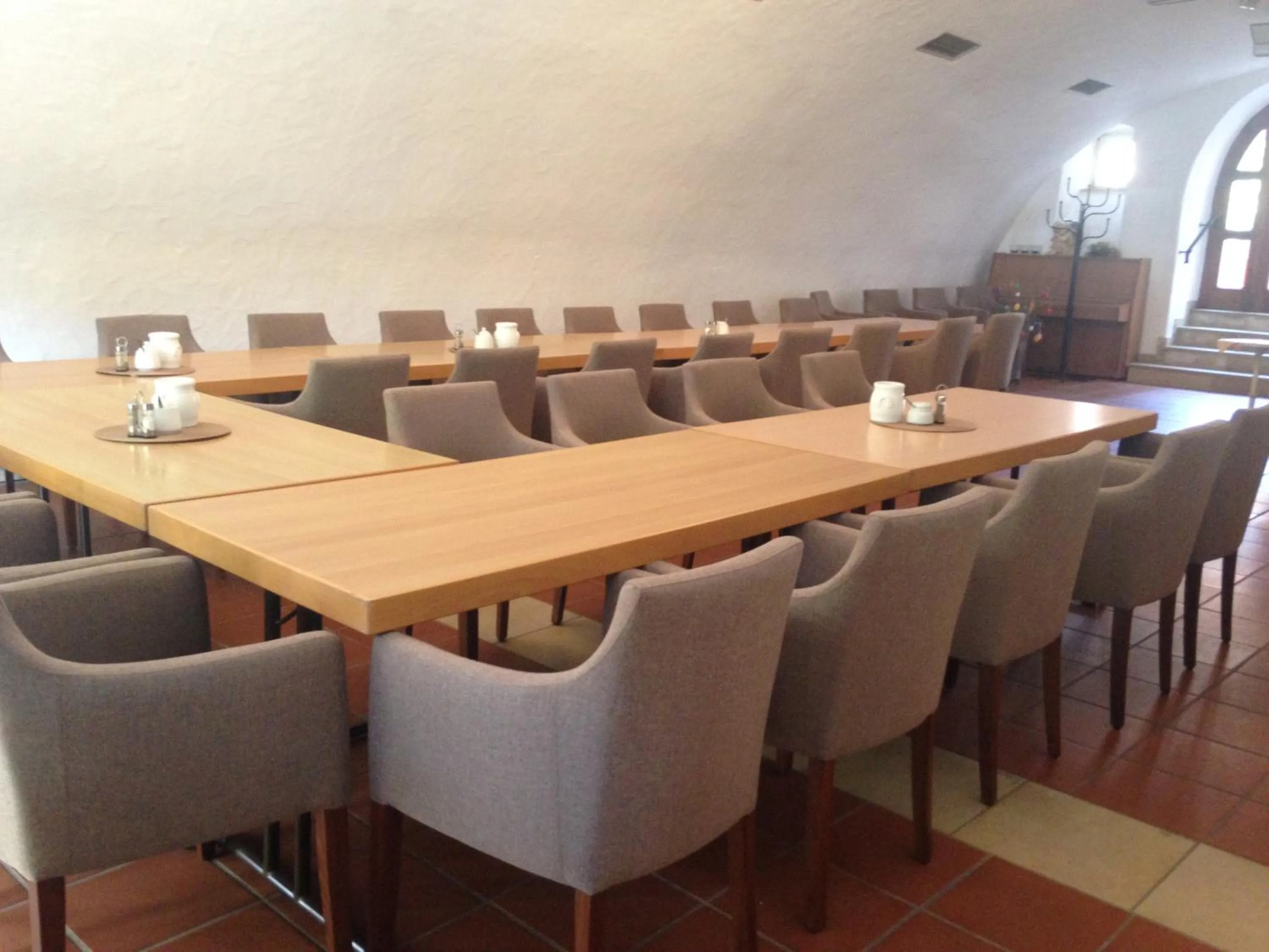 Business facilities in Hotel & Café Ritter von Böhl