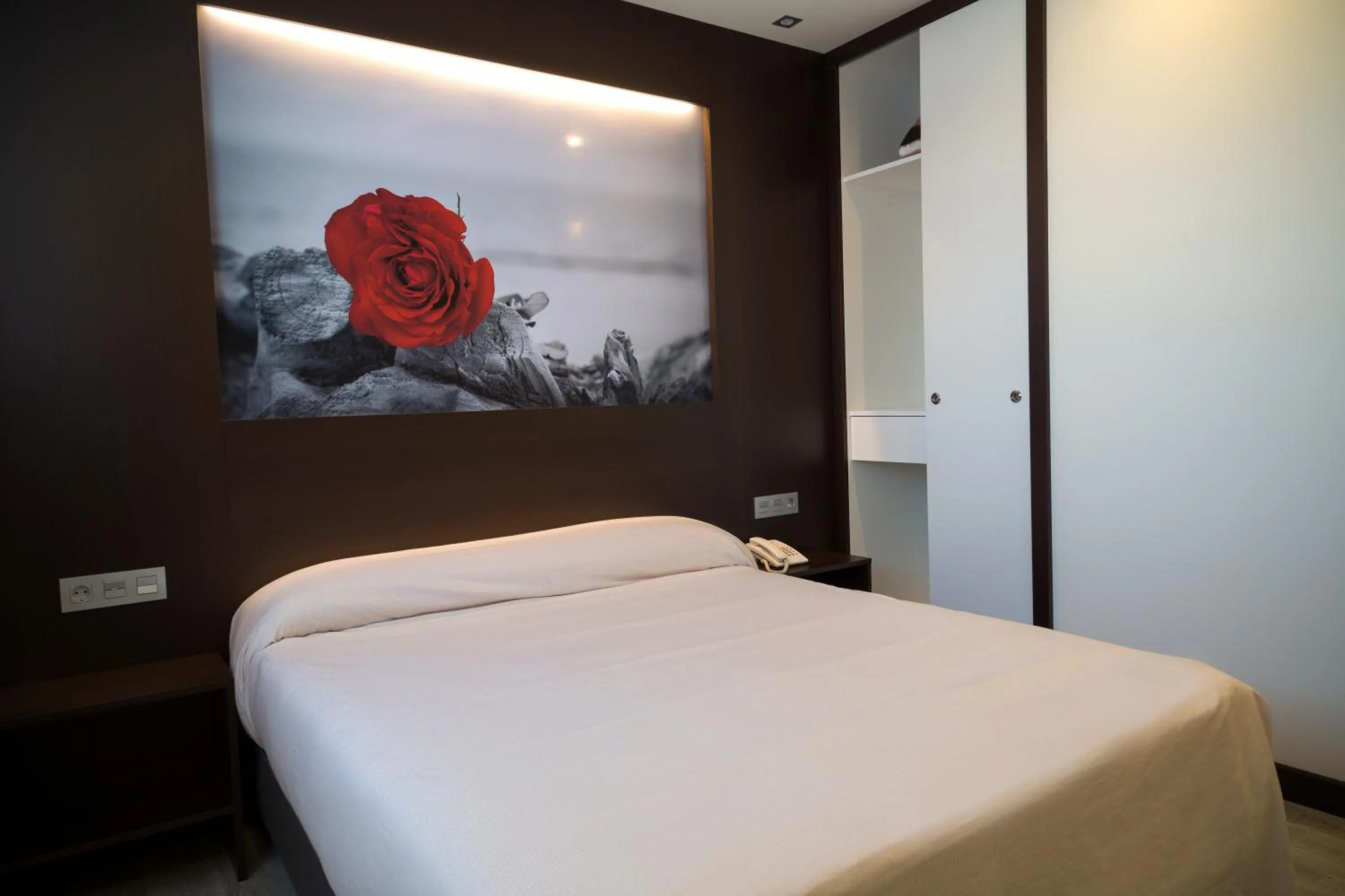 Bed in Hotel la Posada de Roces