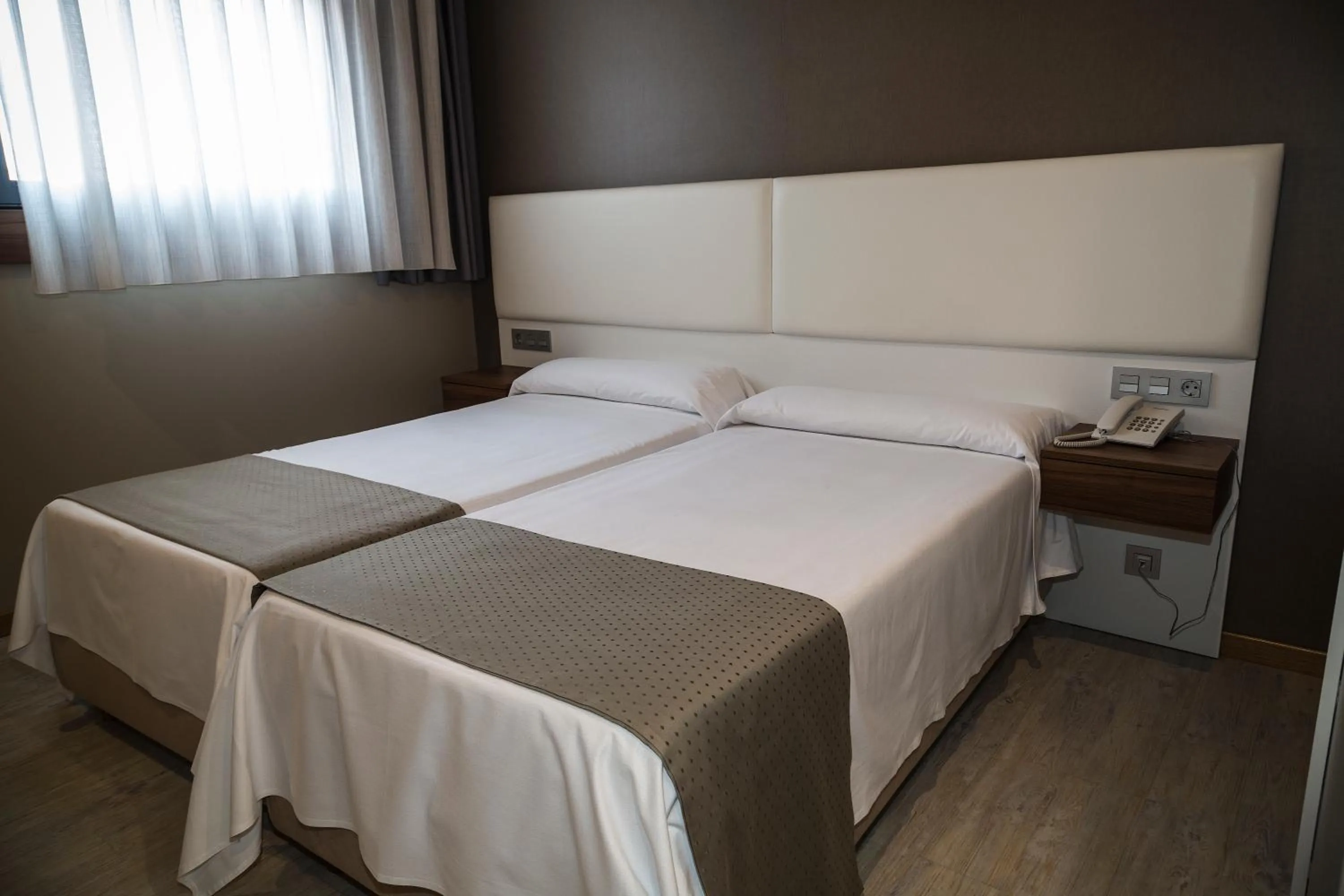 Bed in Hotel la Posada de Roces