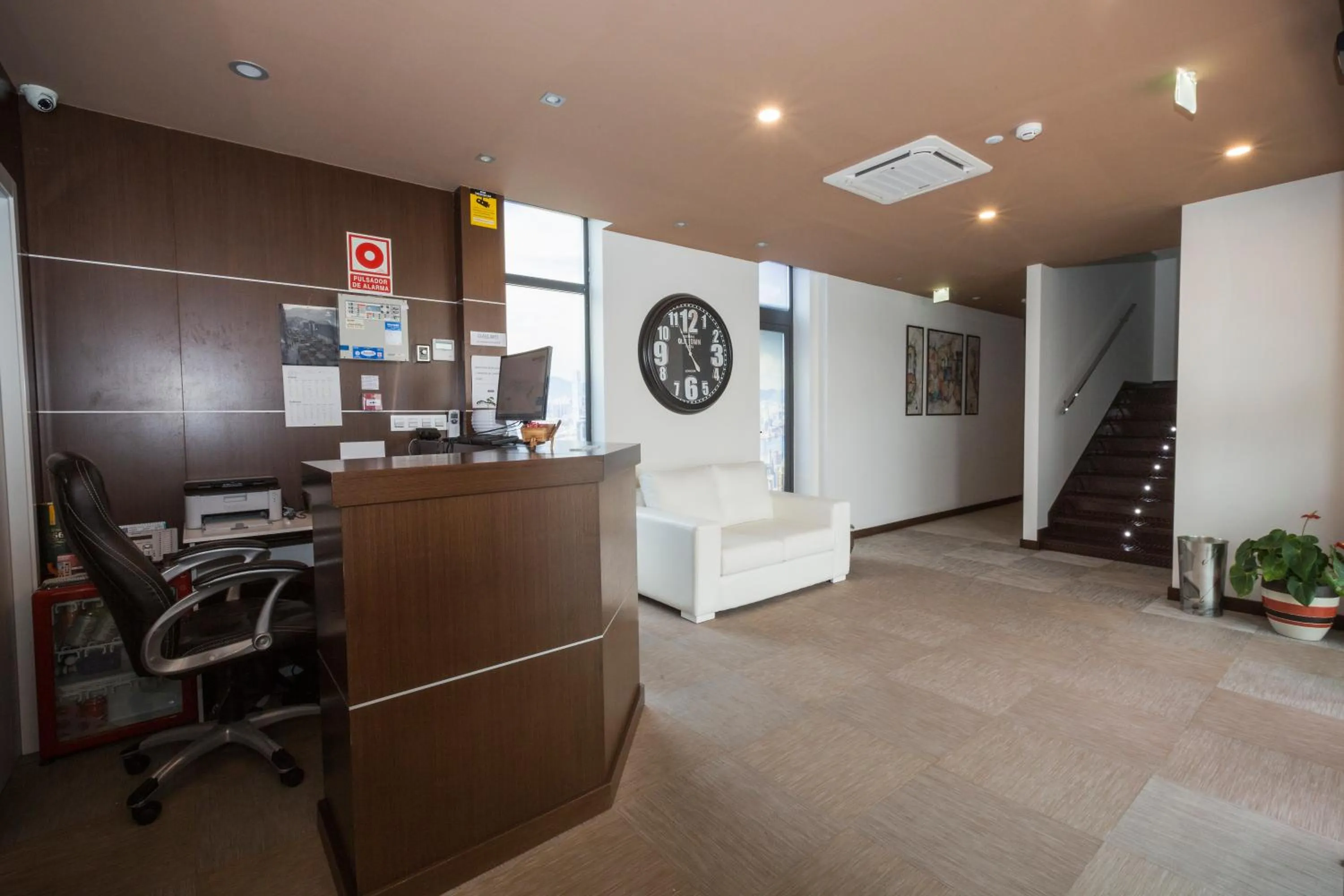 Lobby or reception in Hotel la Posada de Roces