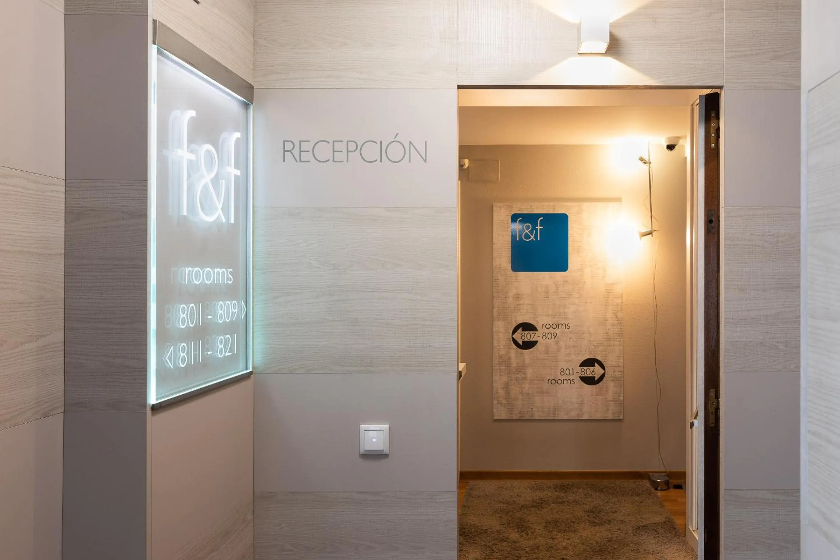 Decorative detail in Pension Residencia F&F