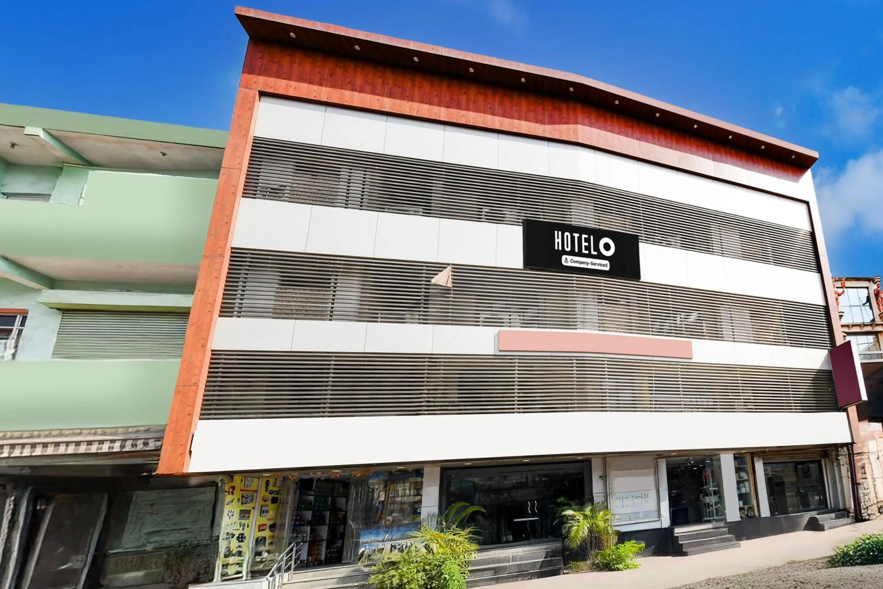 Facade/entrance in Hotel O Raipur Railway Station Formerly Hotel Okasu