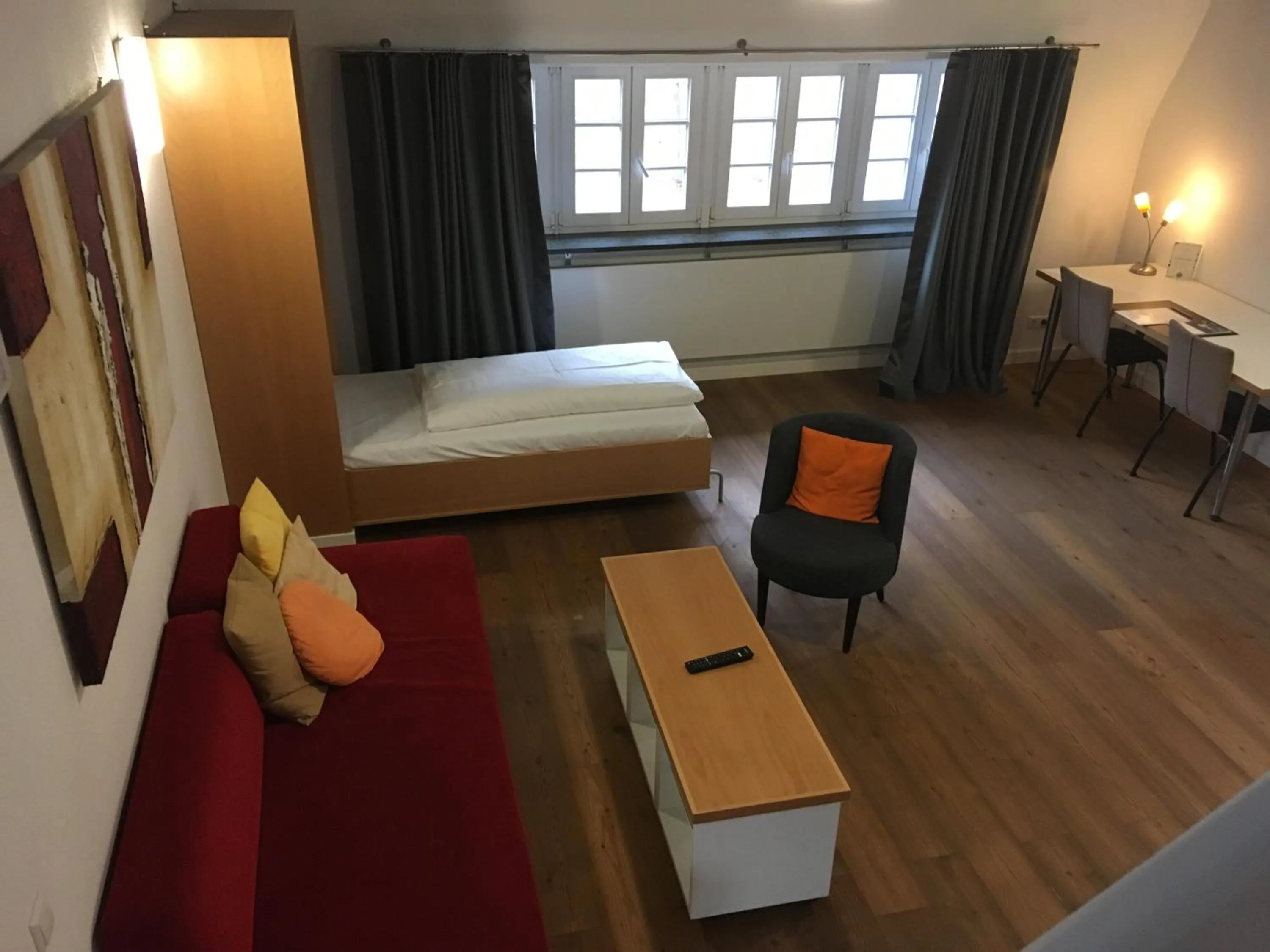 Living room, Bed in Jugendstilhotel Trifels