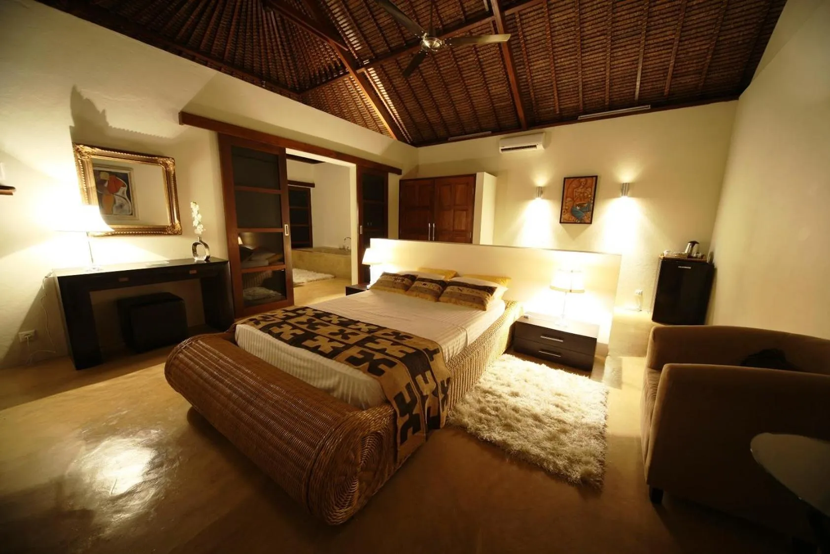 Bedroom, Bed in Chuiba Bay lodge