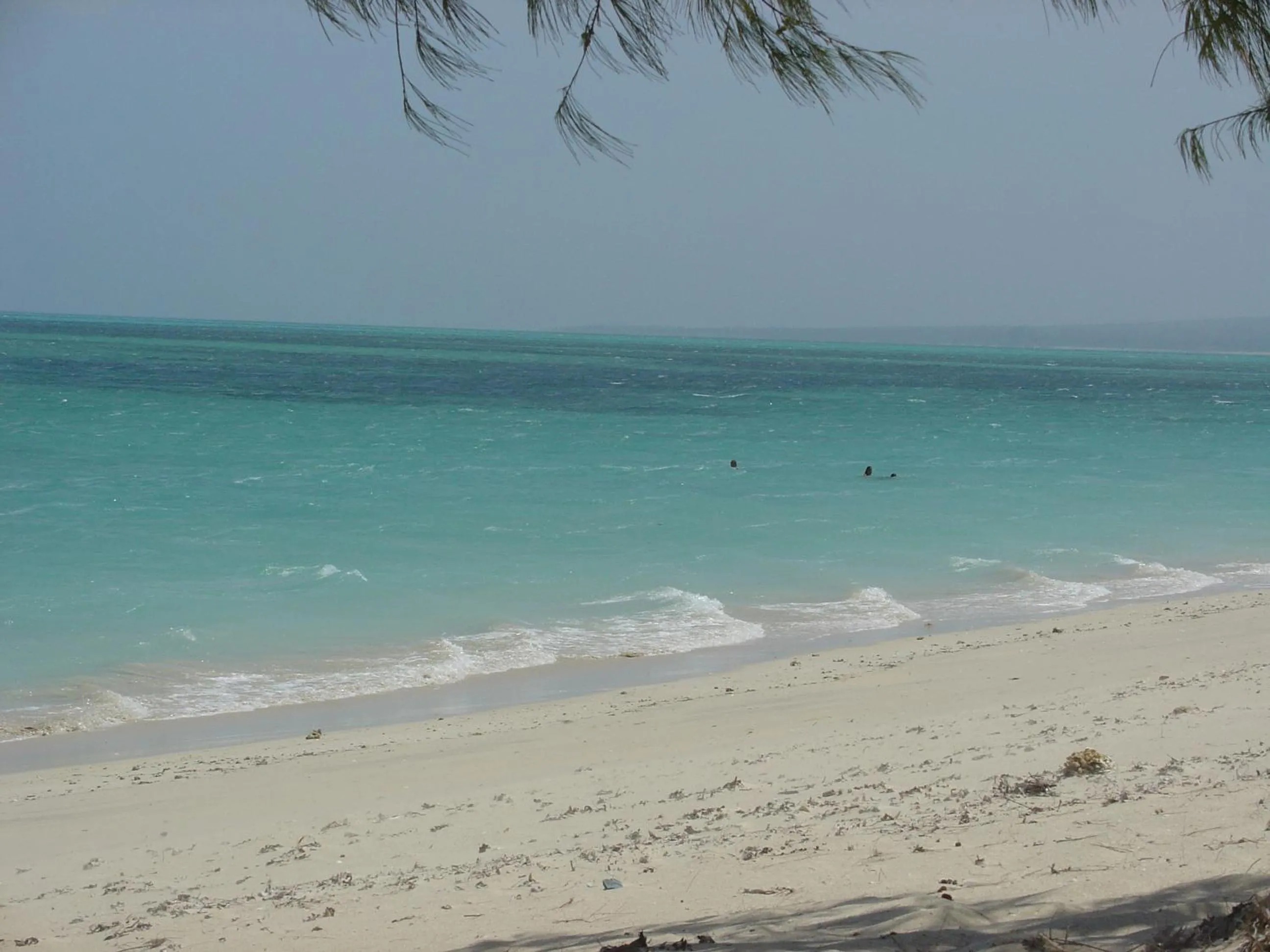 Beach in Chuiba Bay lodge