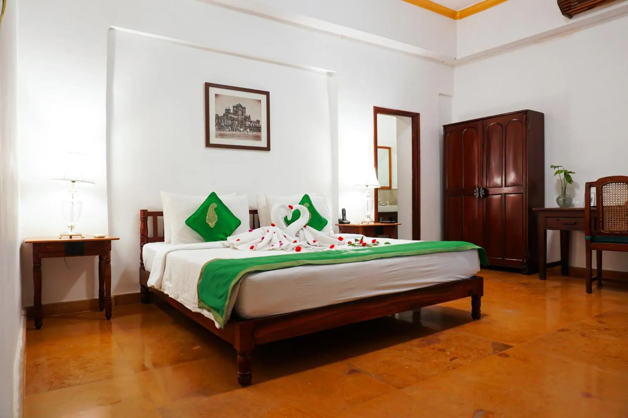 Bed in Saraca Hotel Lucknow