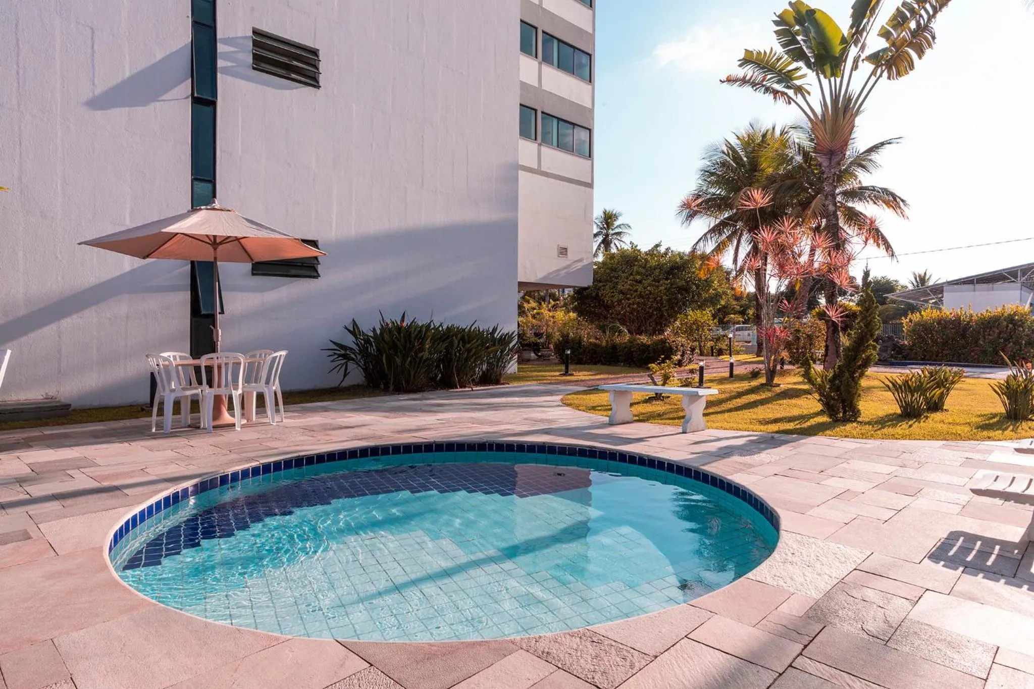 Swimming pool in Hotel Aojesp
