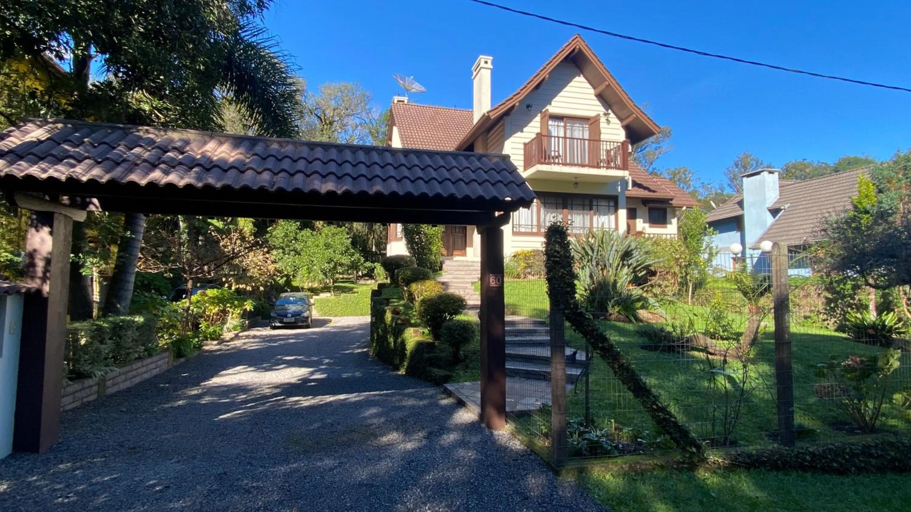 Property building in Pousada Das Papoulas