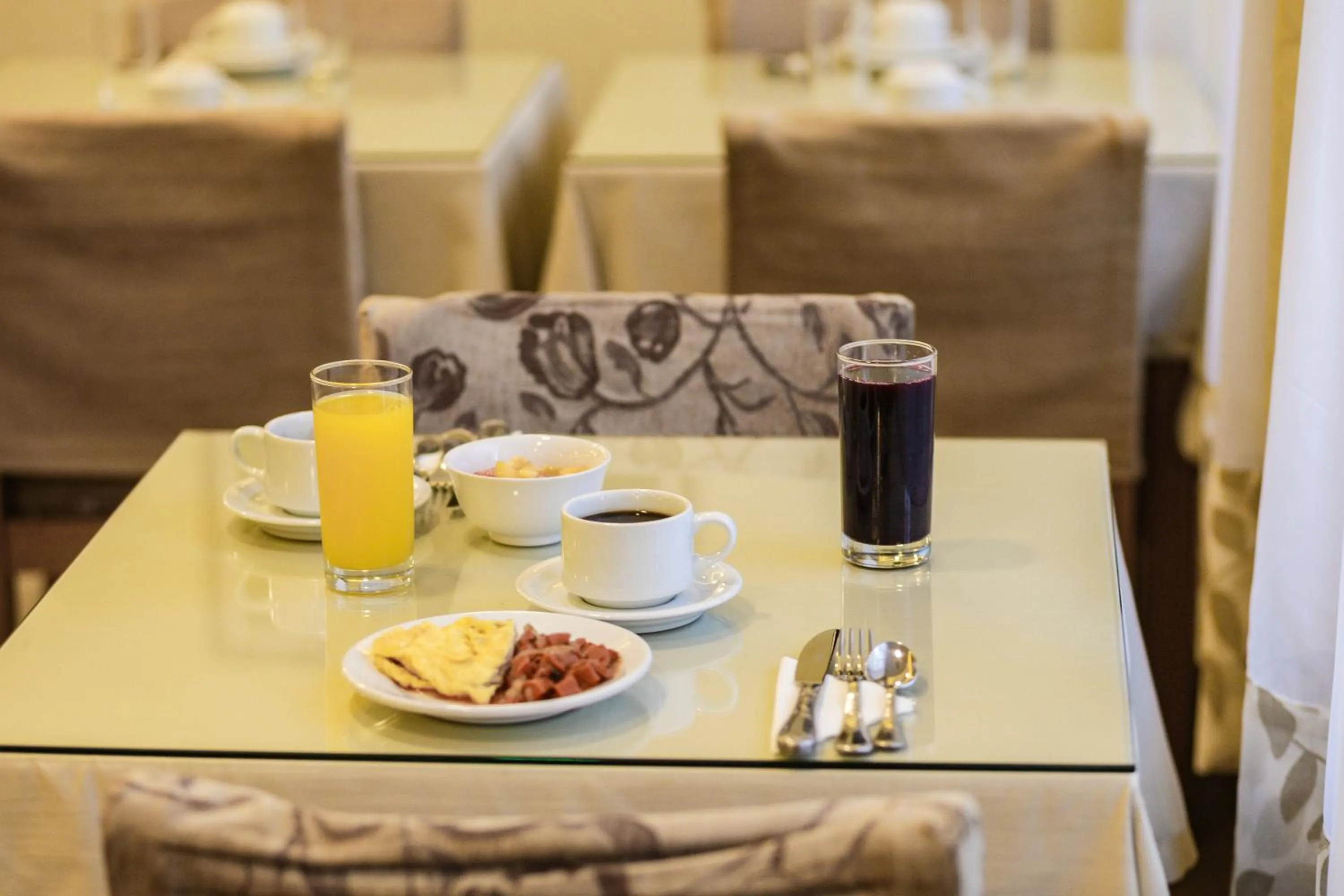 Breakfast in Pousada Das Papoulas