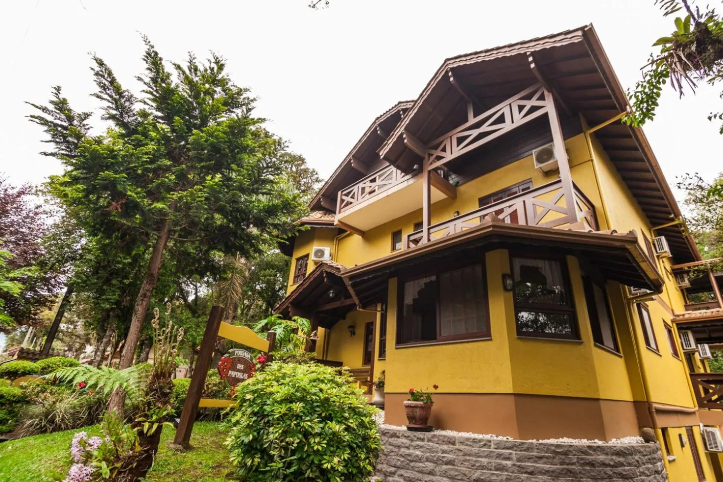 Garden in Pousada Das Papoulas