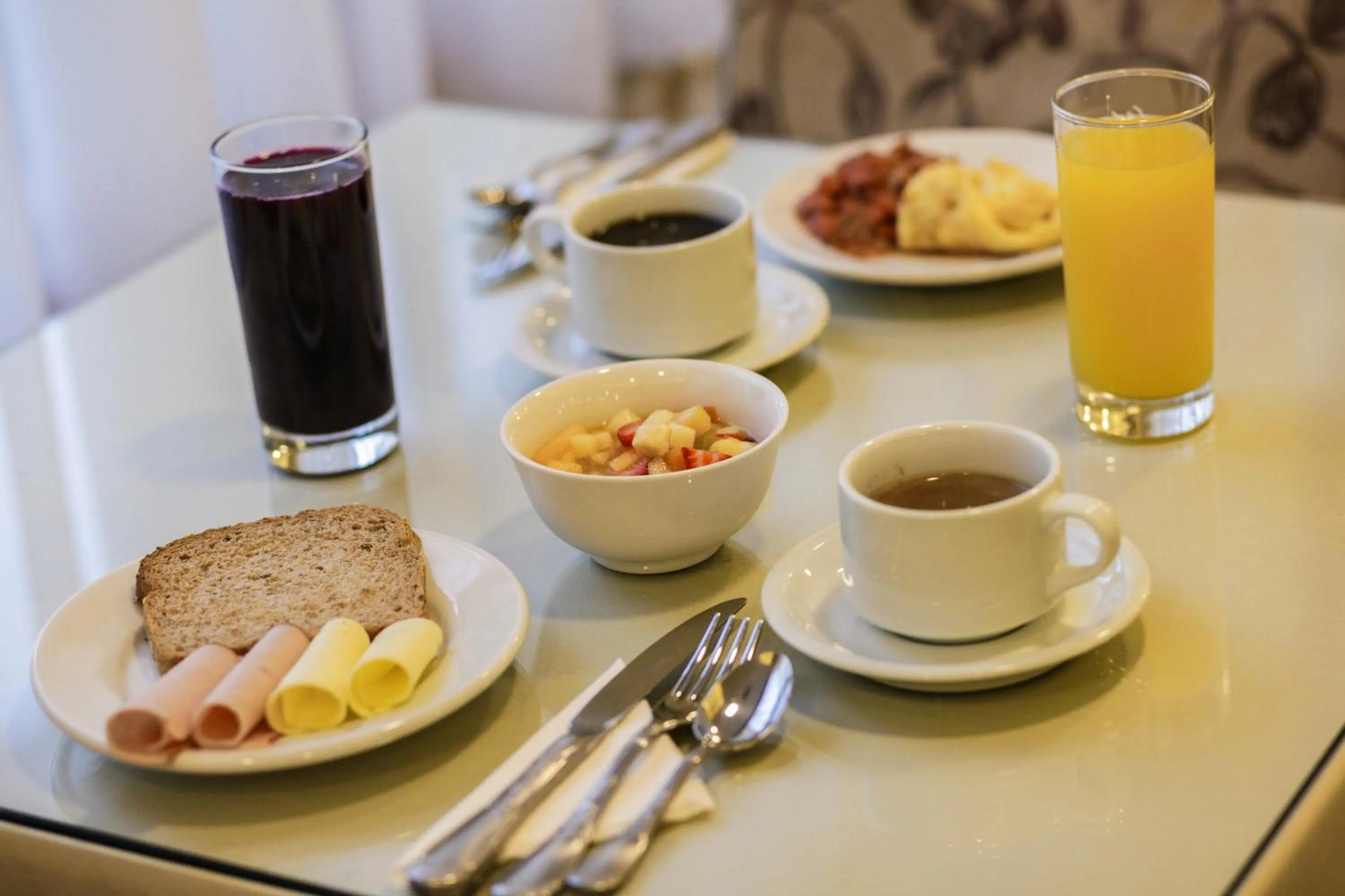 Breakfast in Pousada Das Papoulas