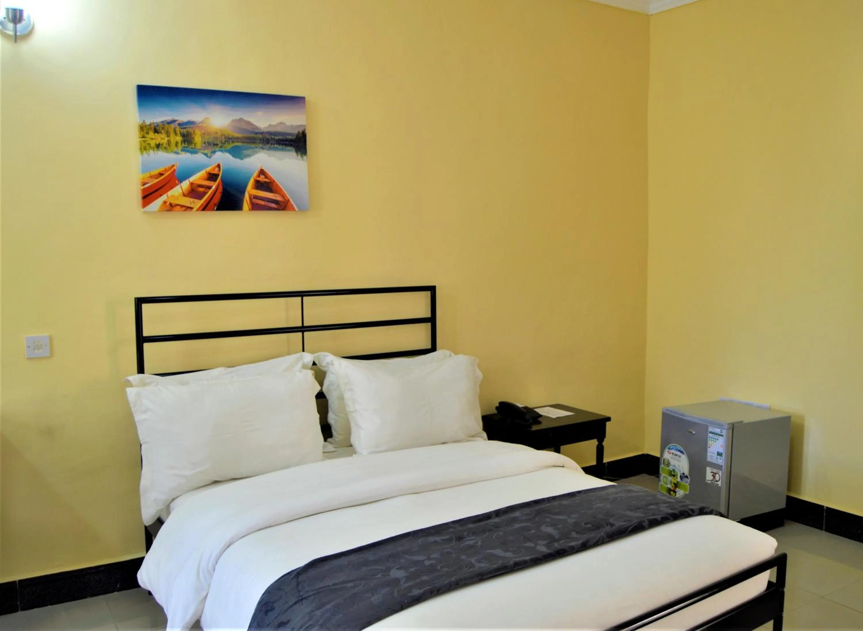 Bedroom, Bed in M Hotel