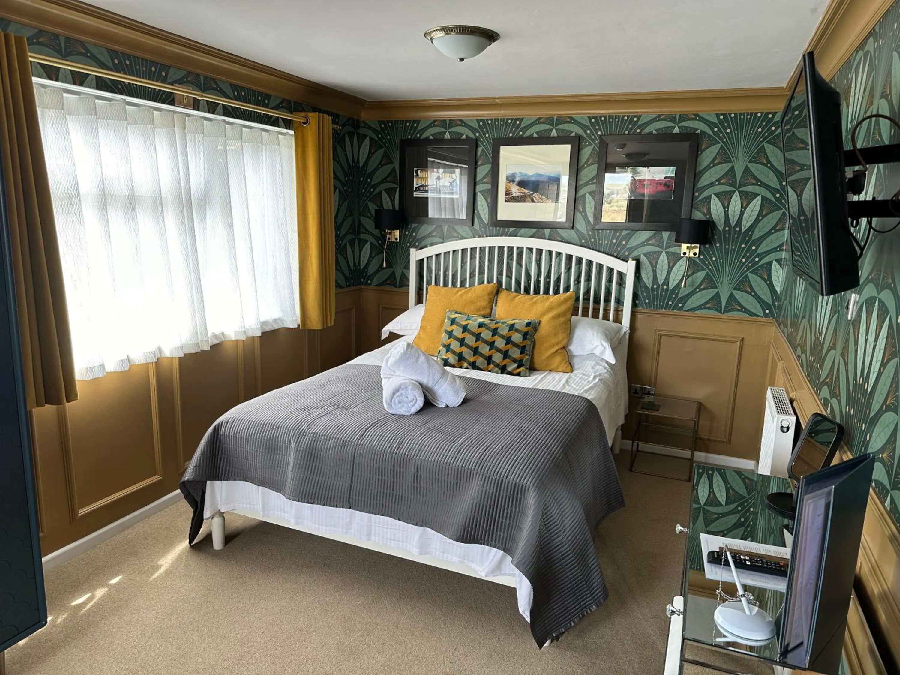 Bed in The Watermark