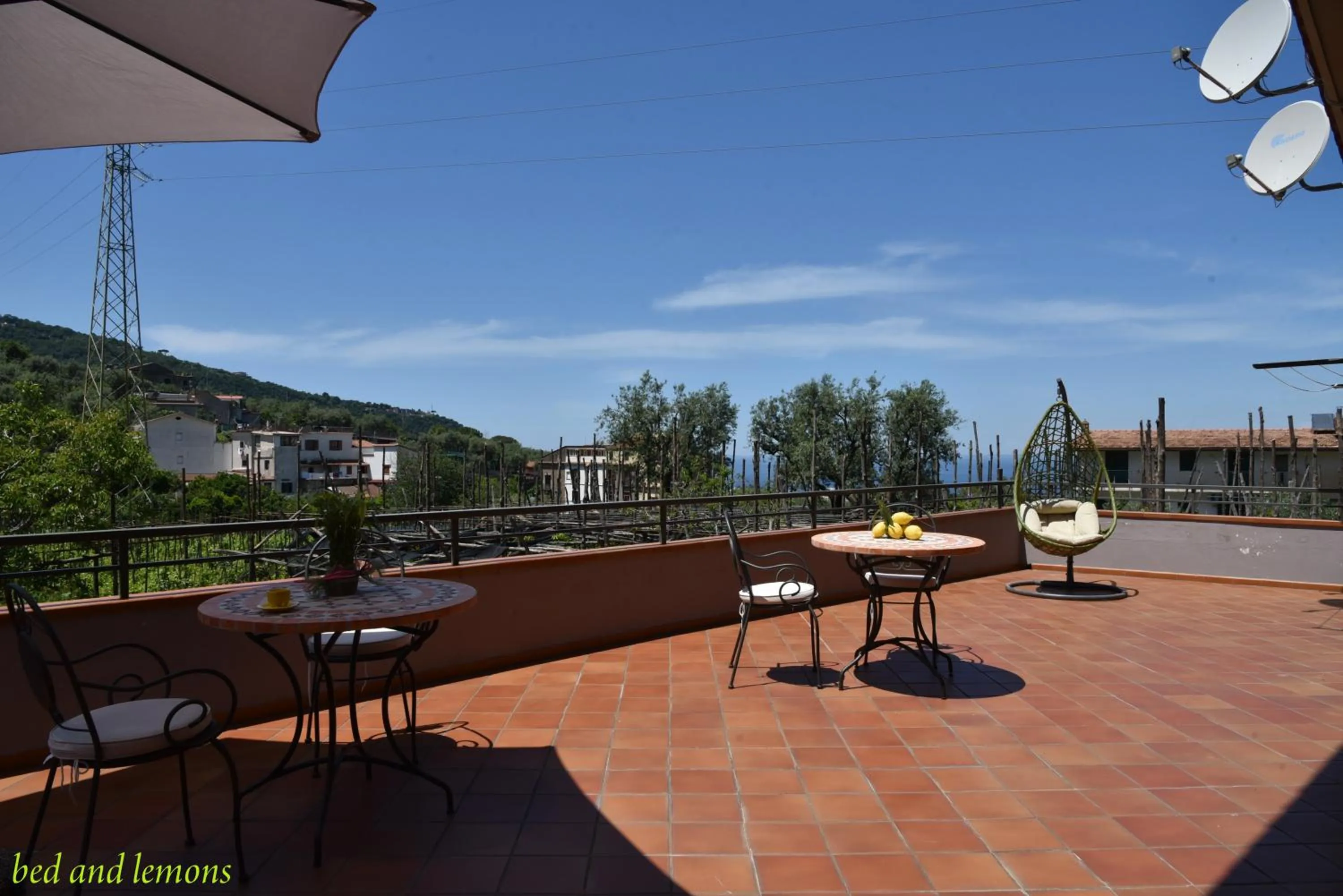 Property building in Bed and Lemons