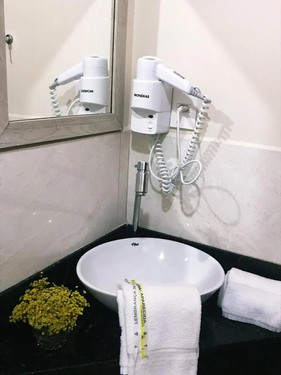 Bathroom in Hotel Maria da Fé