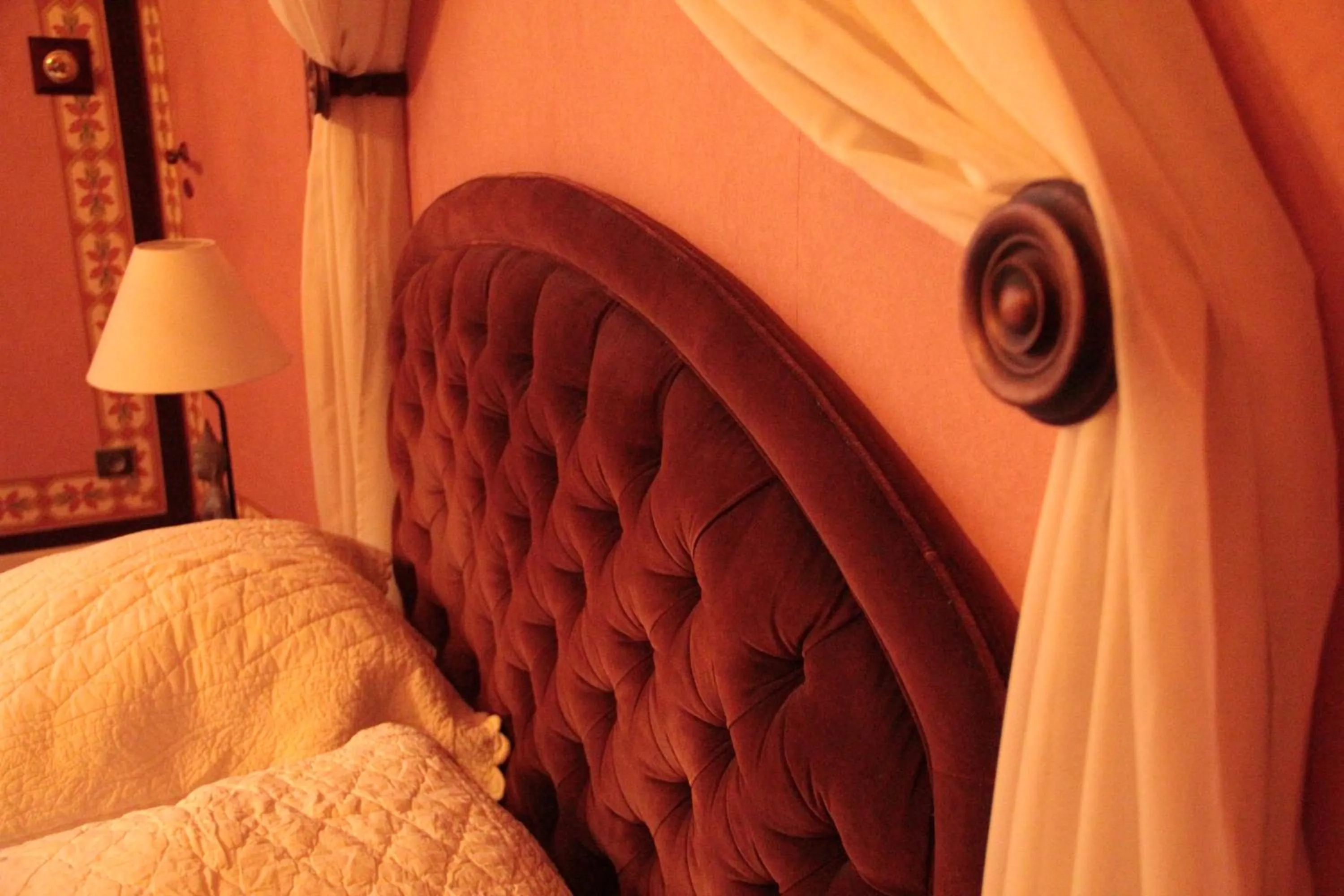 Bed in Anges Gardiens