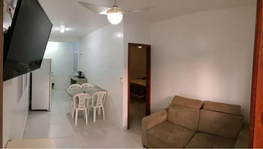 Two-Bedroom Apartment in Pousada e Camping Lagoa da Conceição Two-Bedroom Apartment in Pousada e Camping Lagoa da Conceição