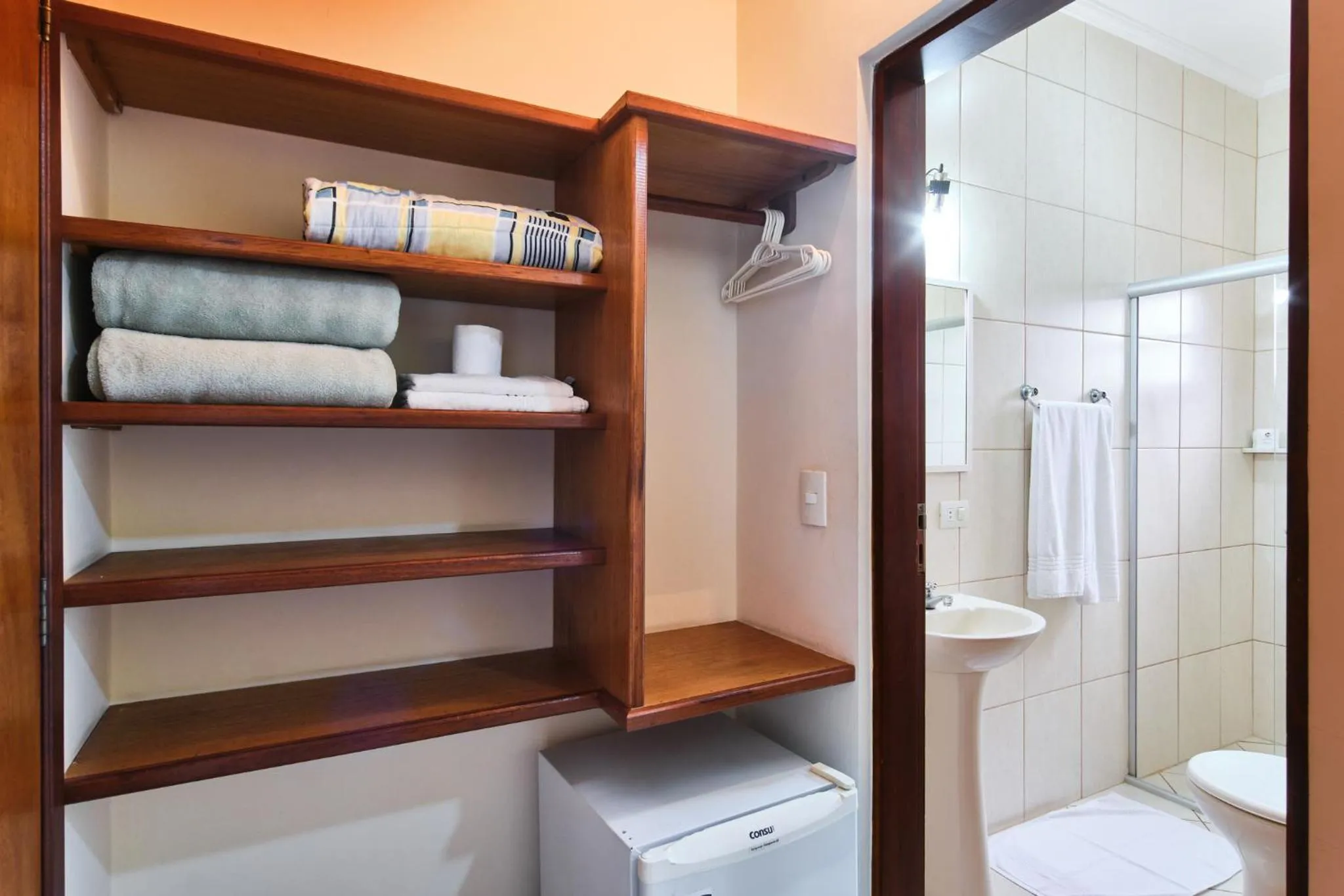 Toilet in Pousada Recanto Montecarlo