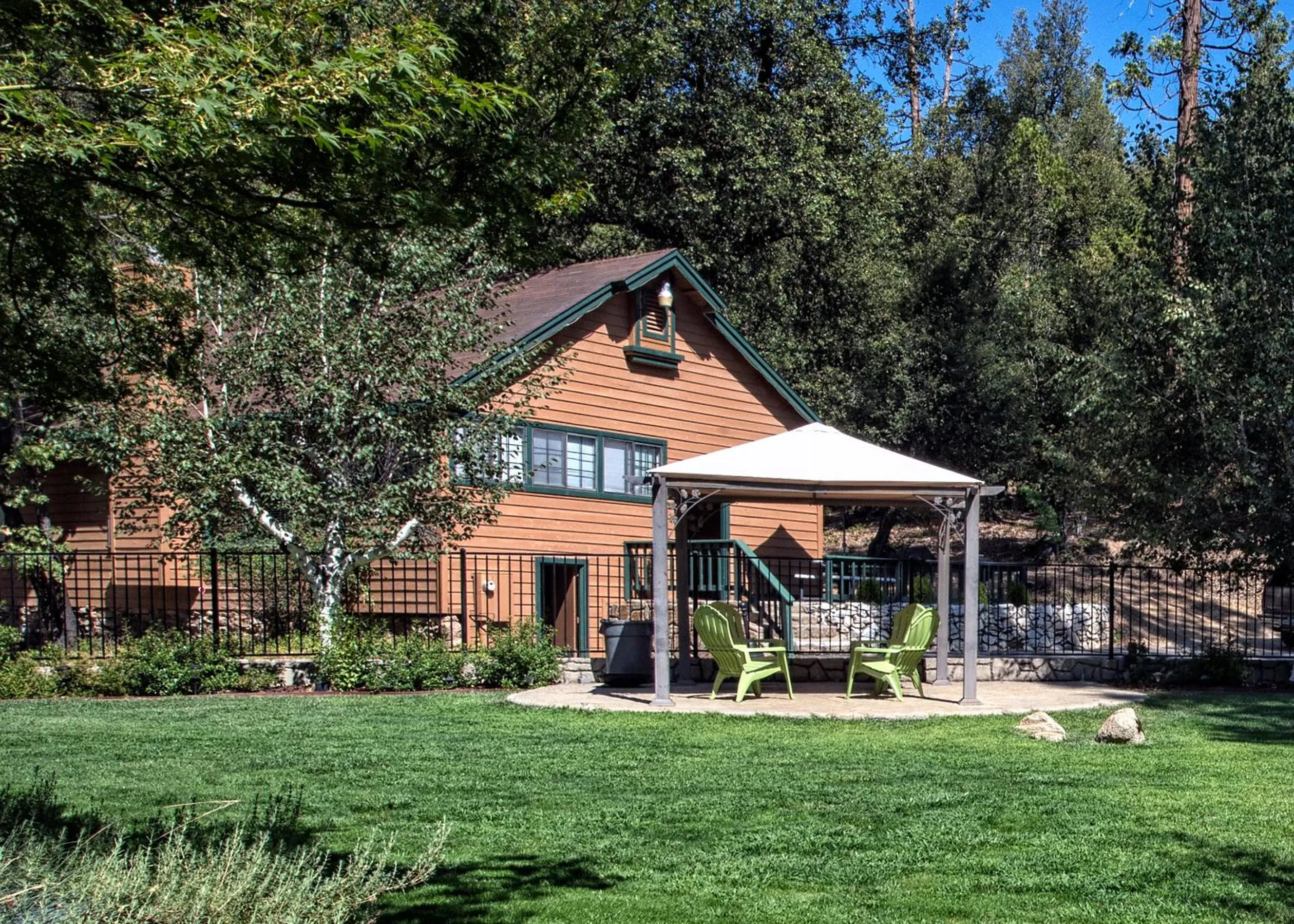 BBQ facilities in Lazy Z Resort