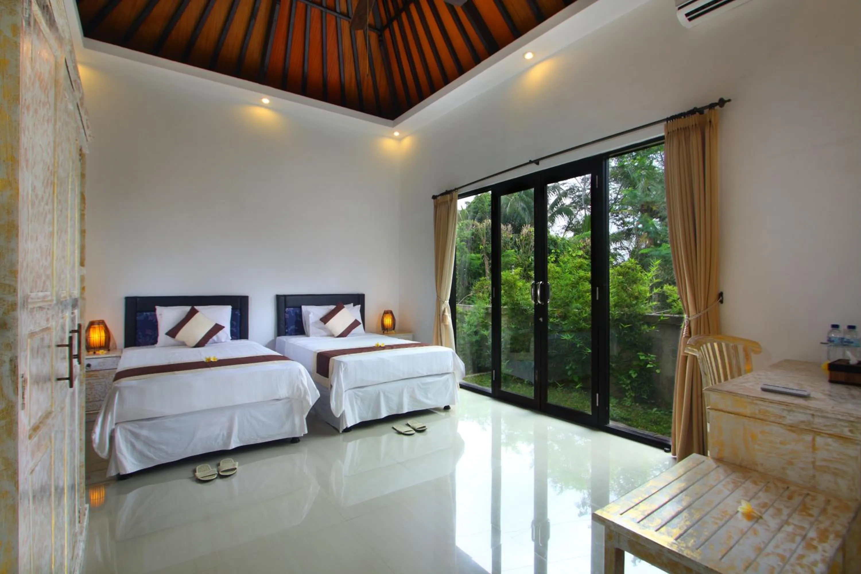 Bed in Alam Sembuwuk Ubud