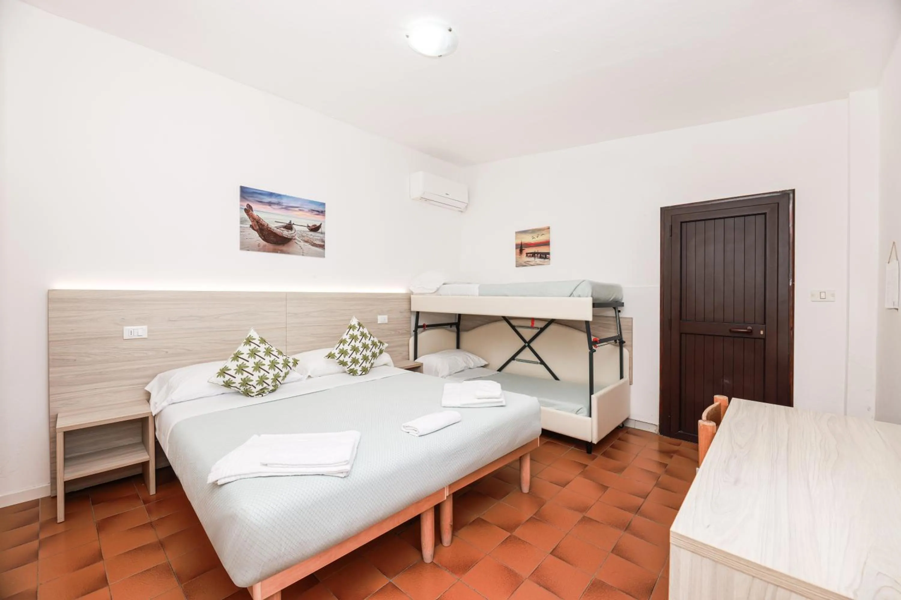 Bed in Hotel Le Ghiaie