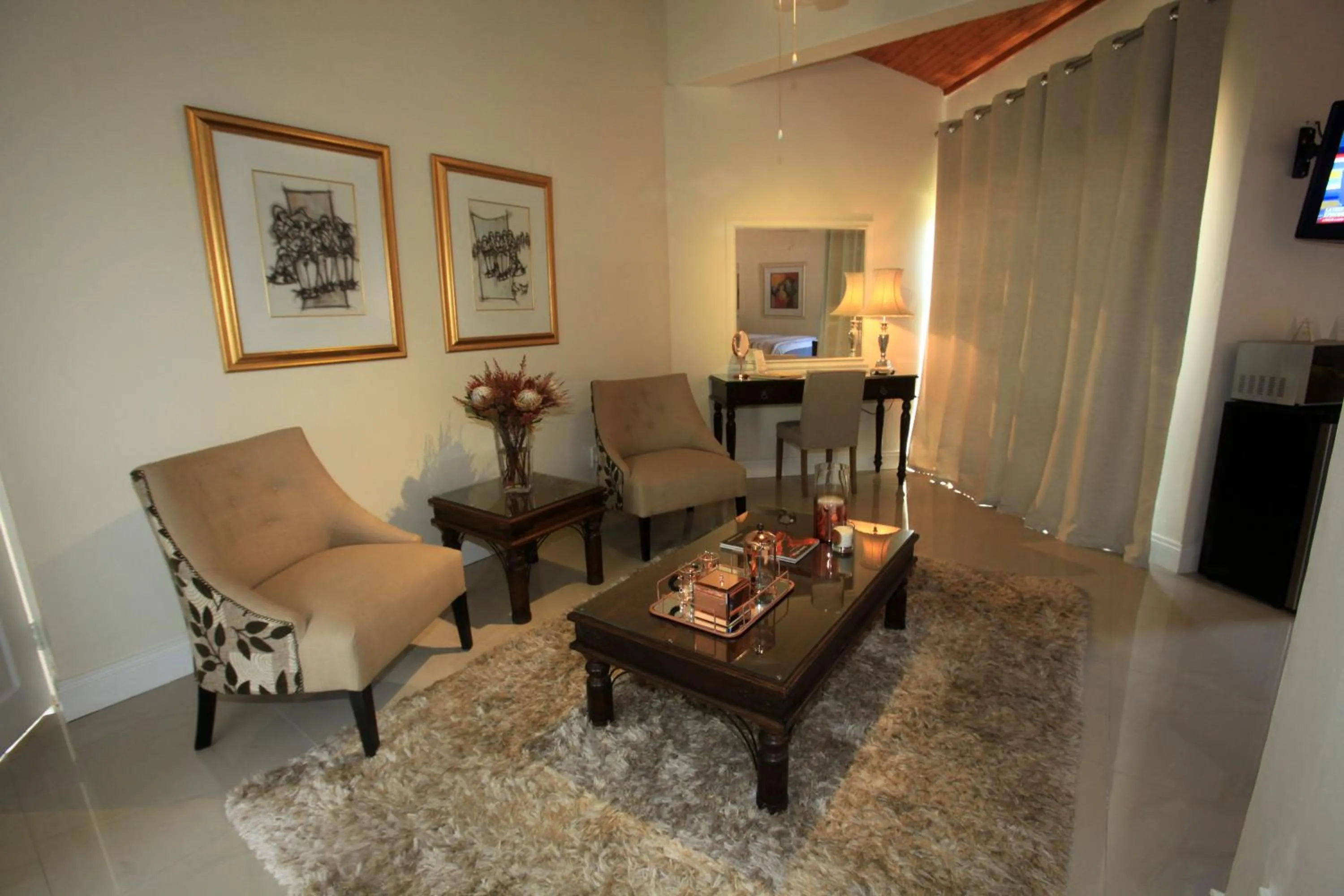 Photo of the whole room in Andante Lodge